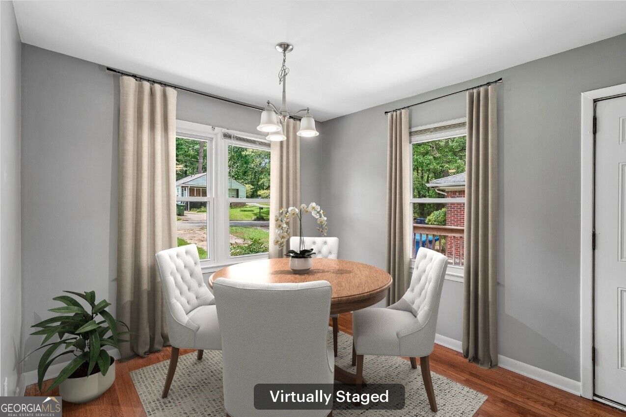 655 Albert Street Nw Property Photo 5