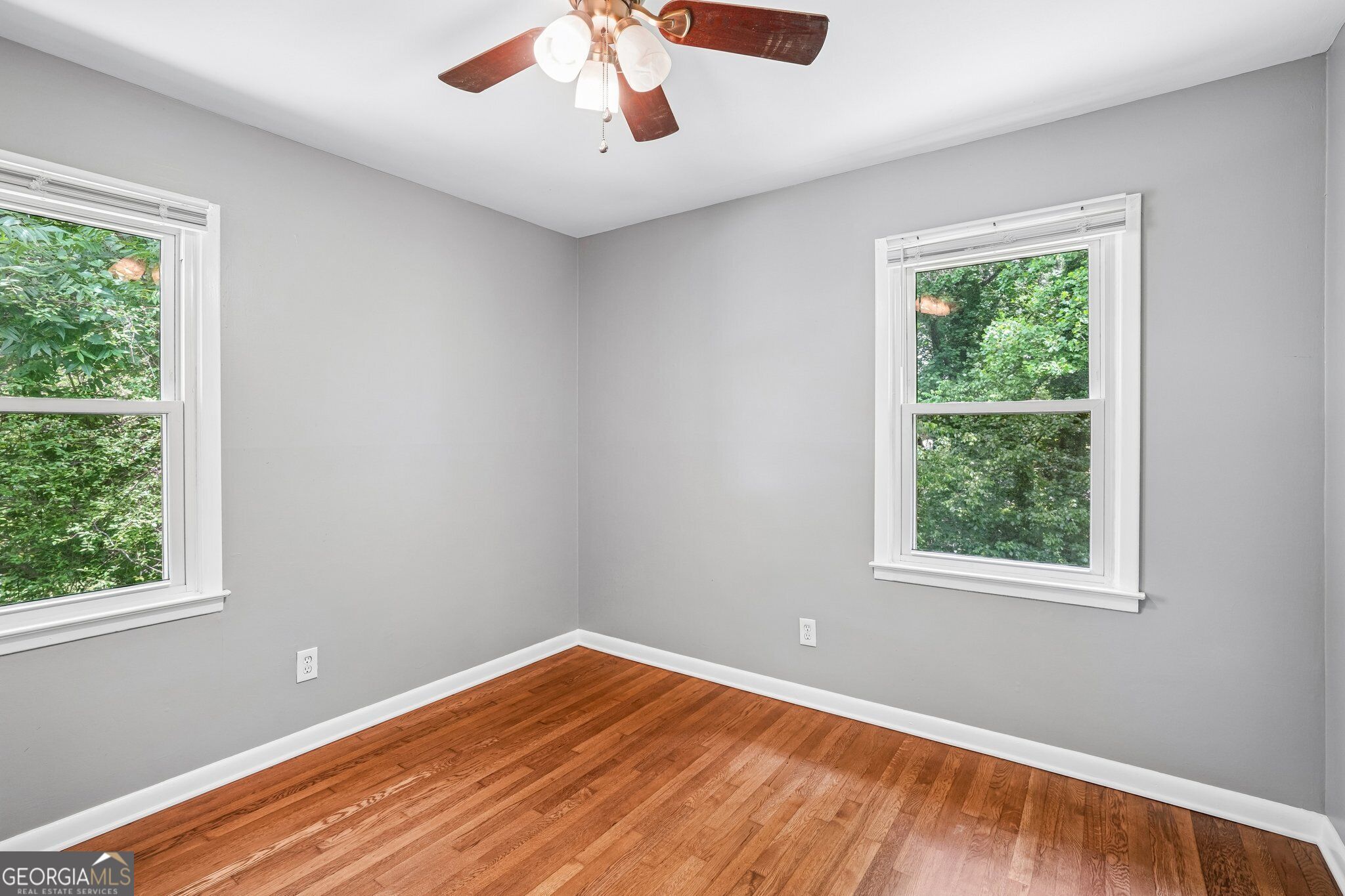 655 Albert Street Nw Property Photo 13