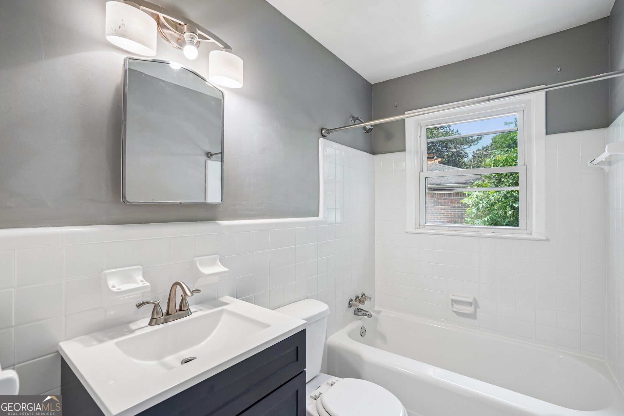 655 Albert Street Nw Property Photo 18
