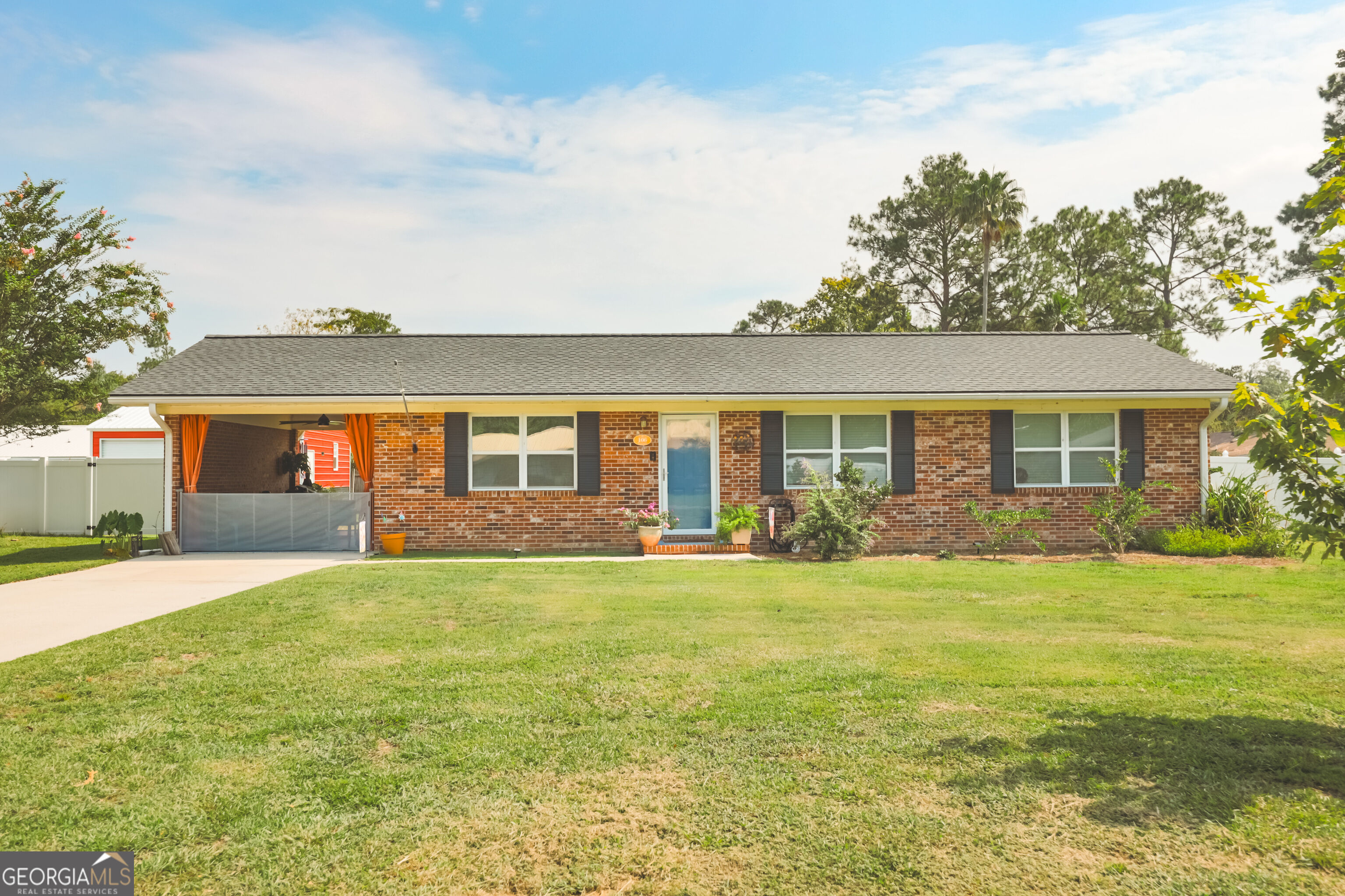 106 Beaver Drive Property Photo 1