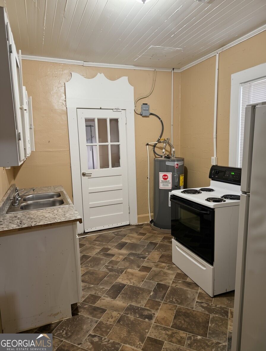 2827 Waverly Avenue Property Photo 3