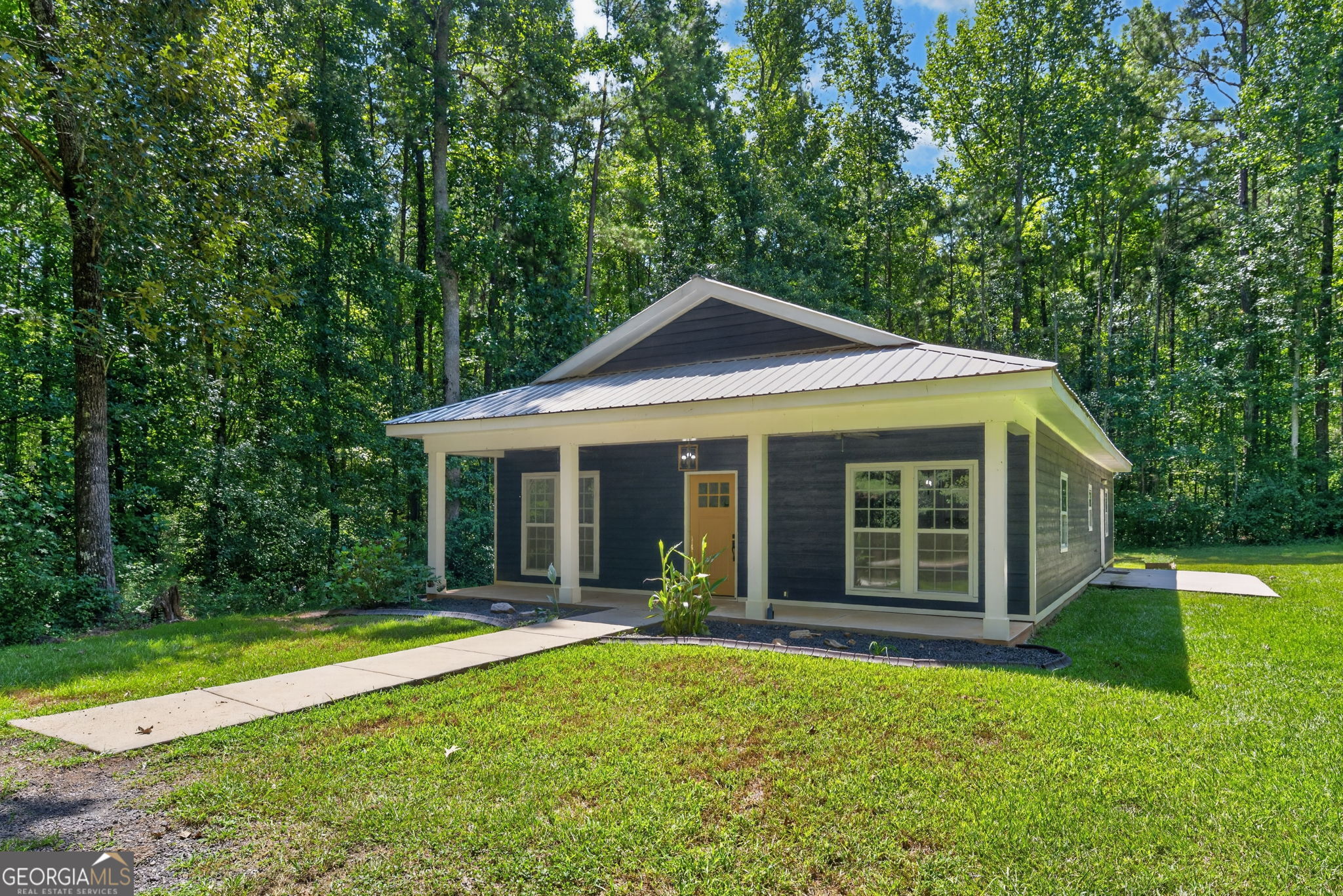 90 Edwin Smith Road Property Photo 2