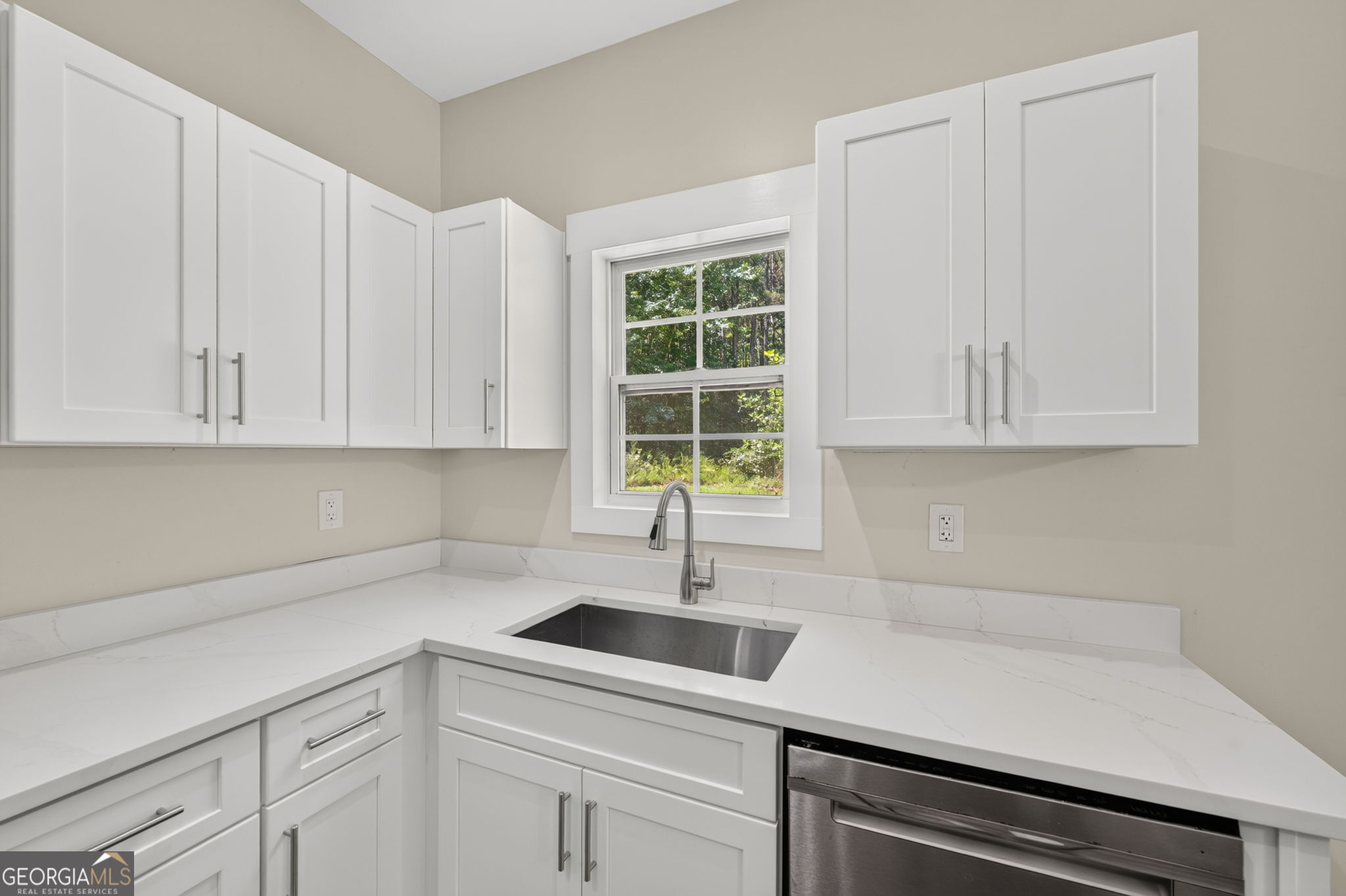 90 Edwin Smith Road Property Photo 18