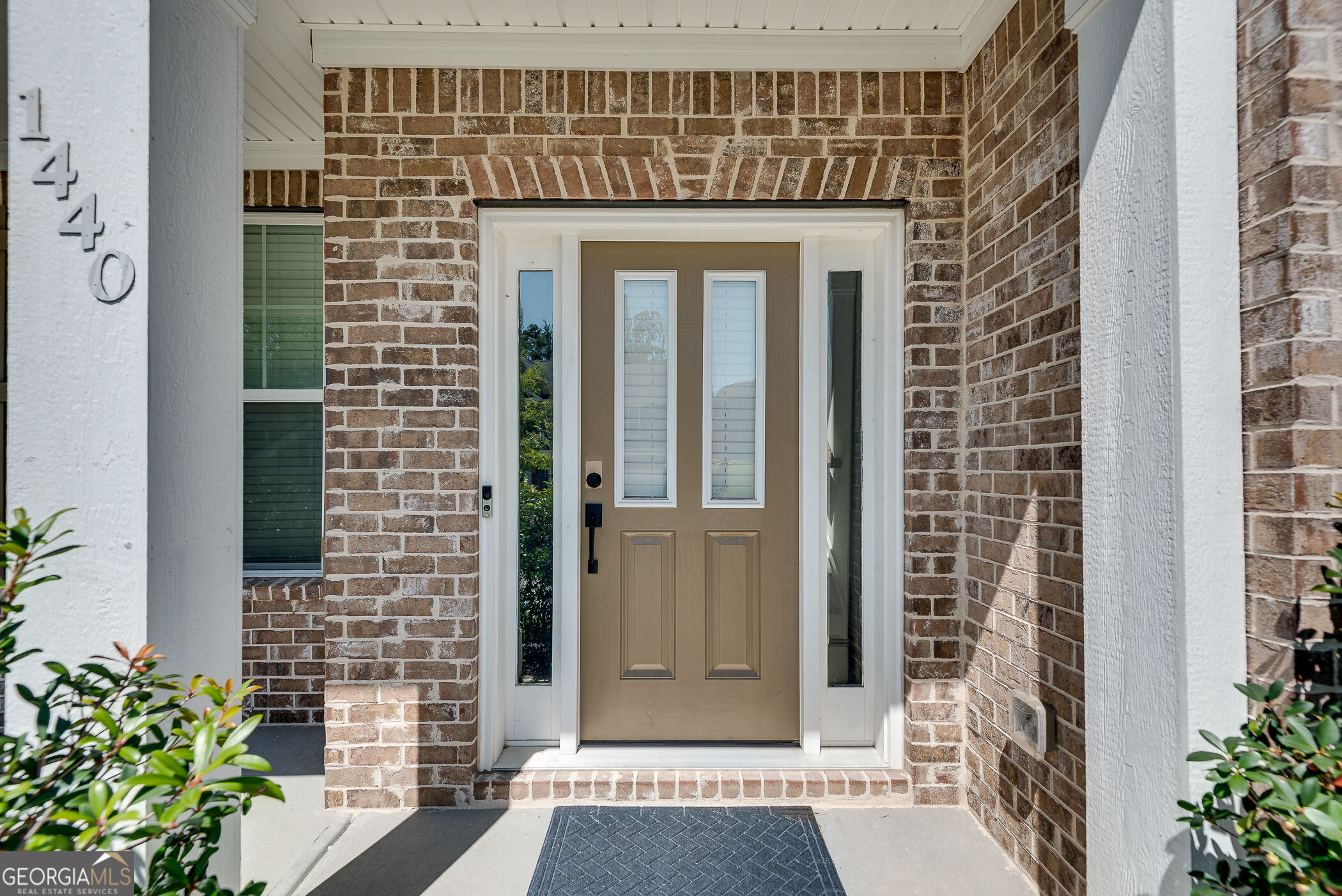 1440 Trident Maple Property Photo 2