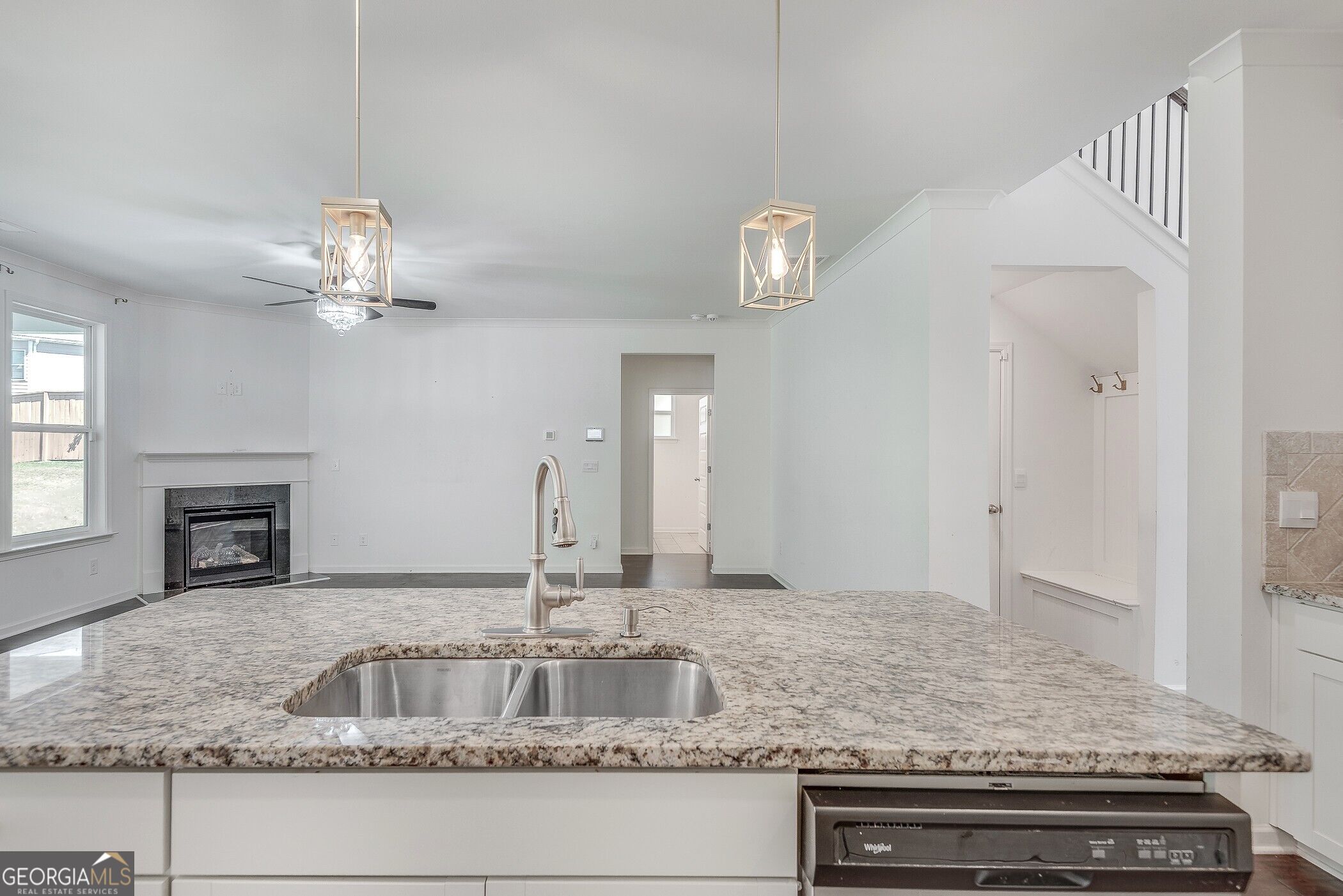 1440 Trident Maple Property Photo 13
