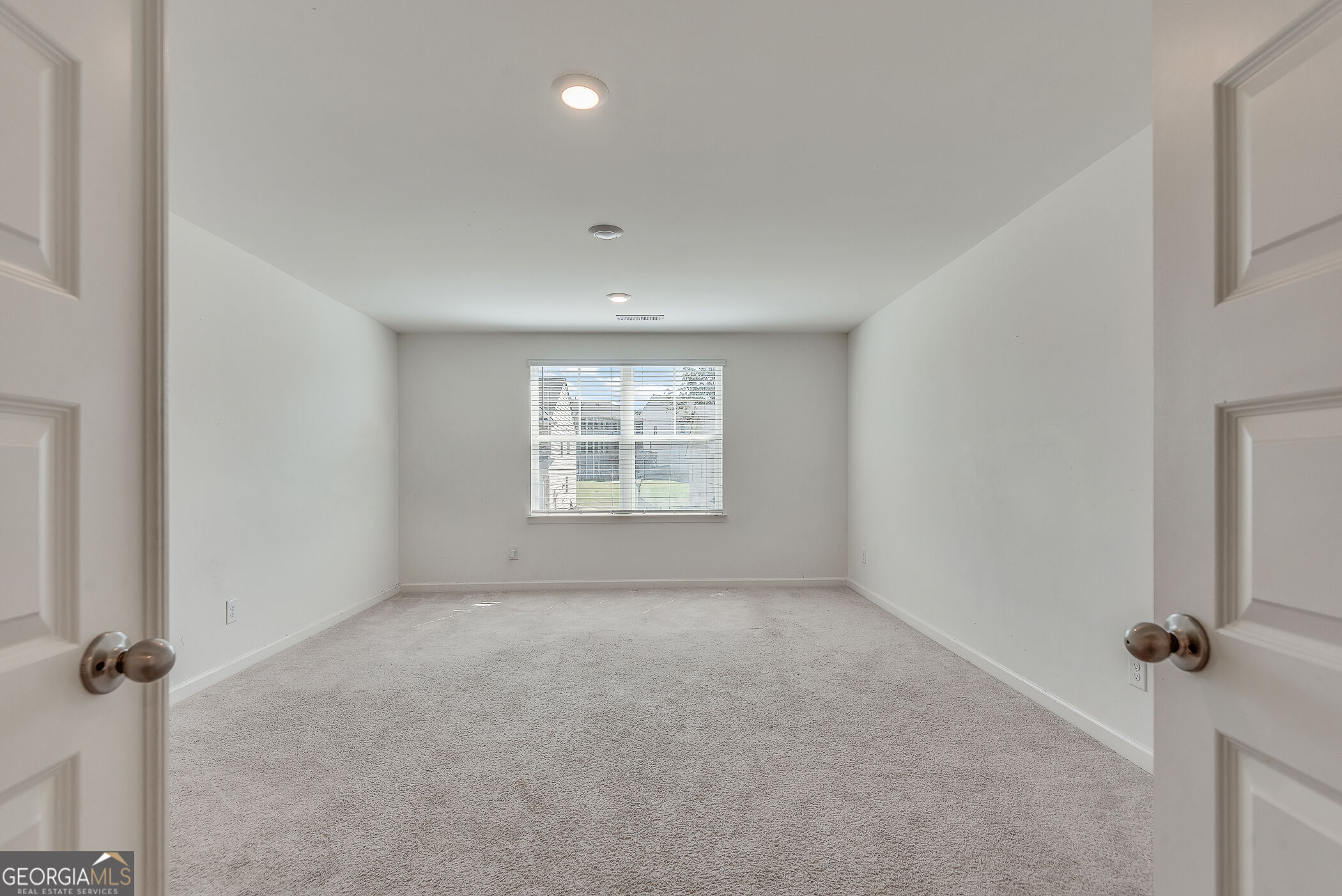 1440 Trident Maple Property Photo 43