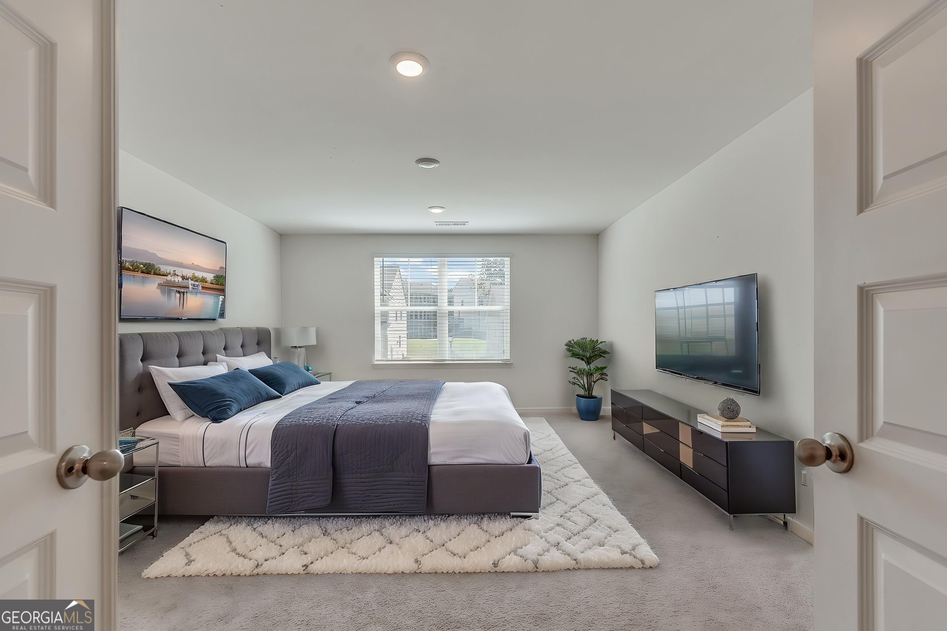 1440 Trident Maple Property Photo 44