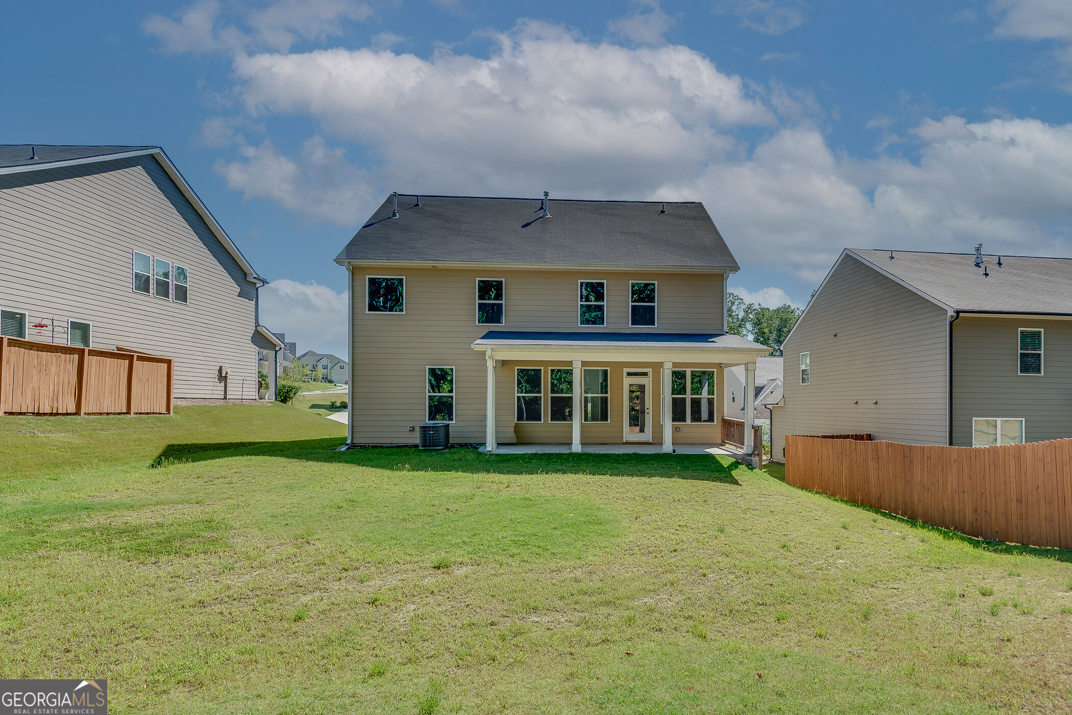 1440 Trident Maple Property Photo 47