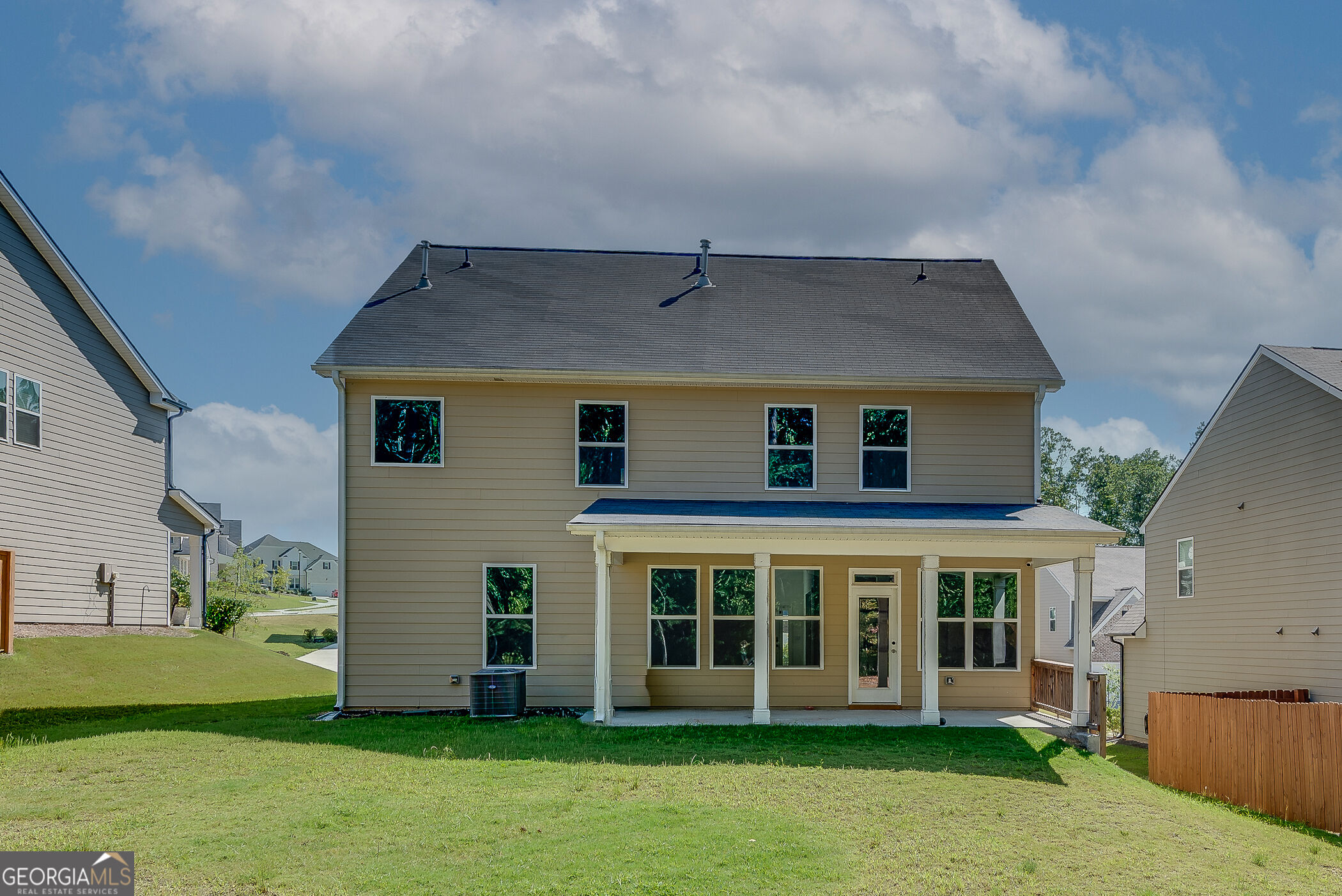 1440 Trident Maple Property Photo 48