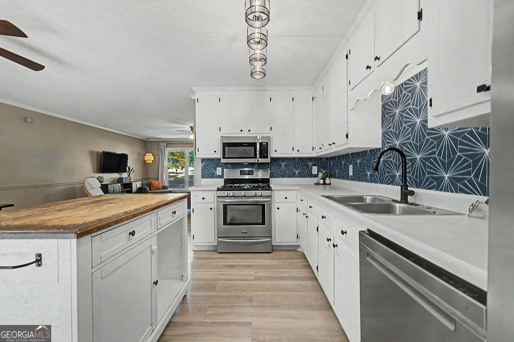280 Manley Road Property Photo 8