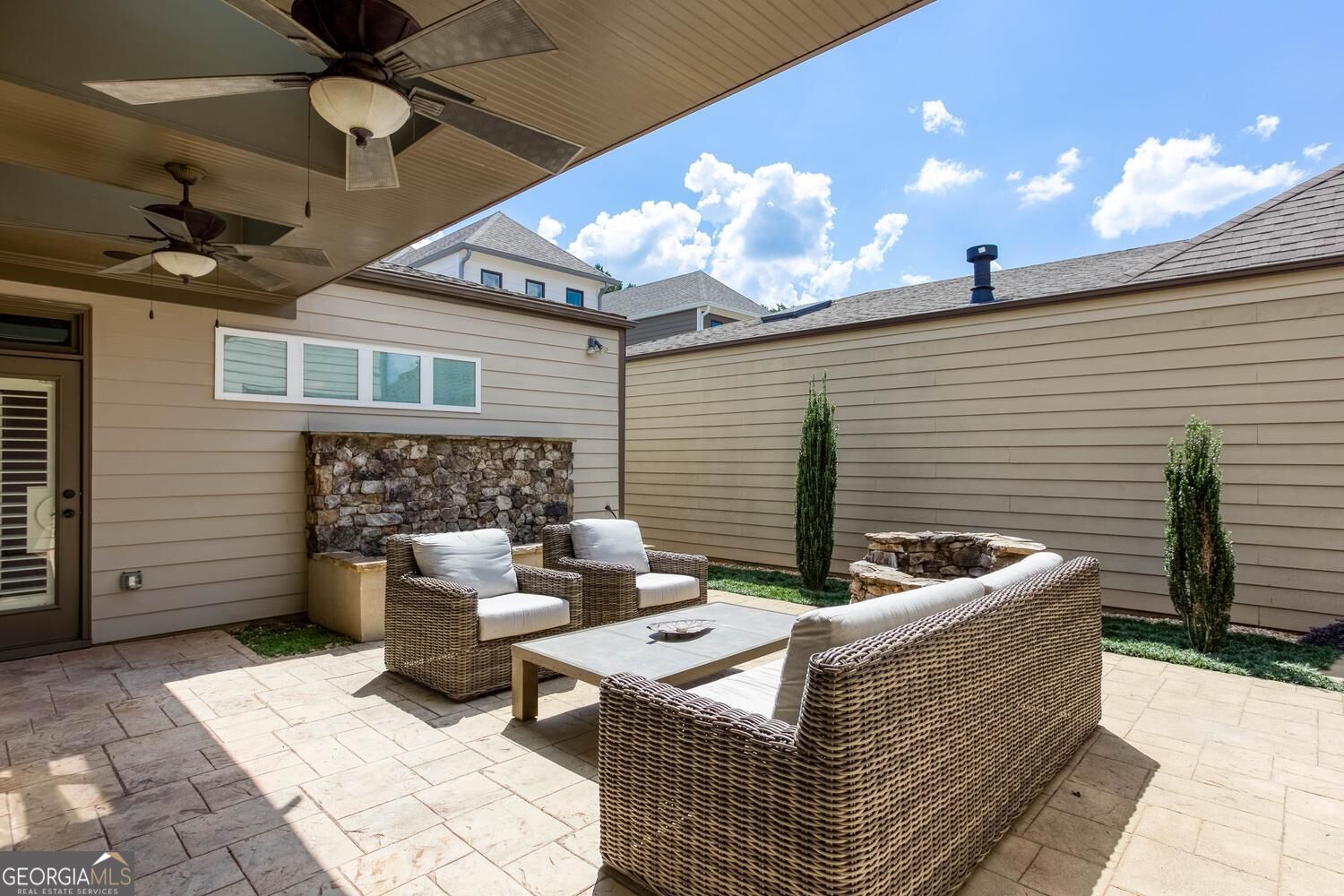 100 Batten Board Way Property Photo 7