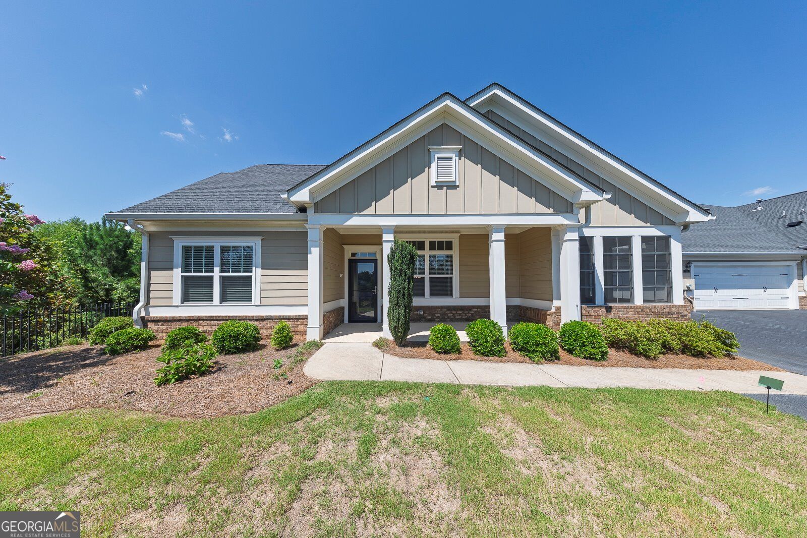 312 Cherokee Station Circle Property Photo 1