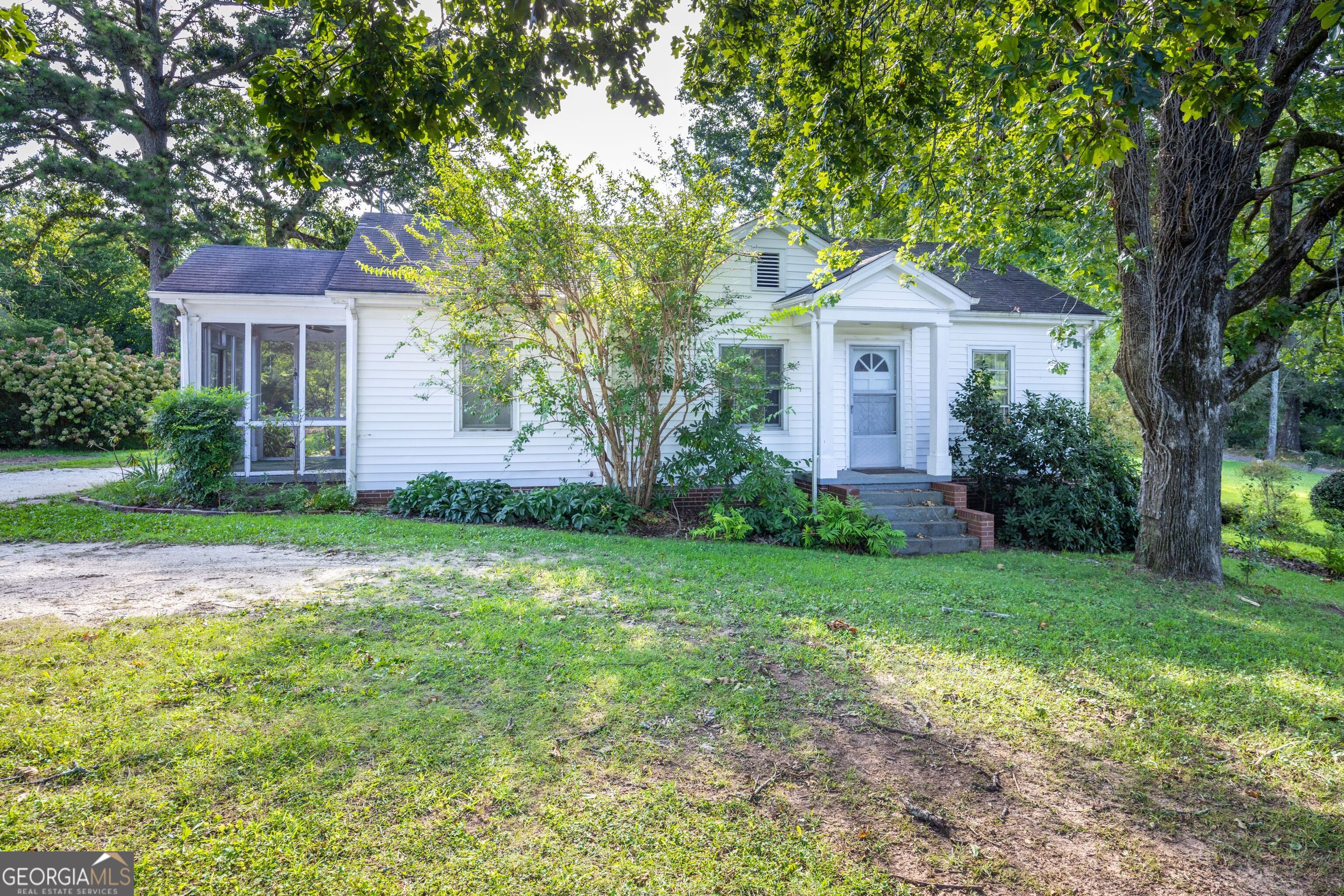303 Georgianna Street Property Photo 1