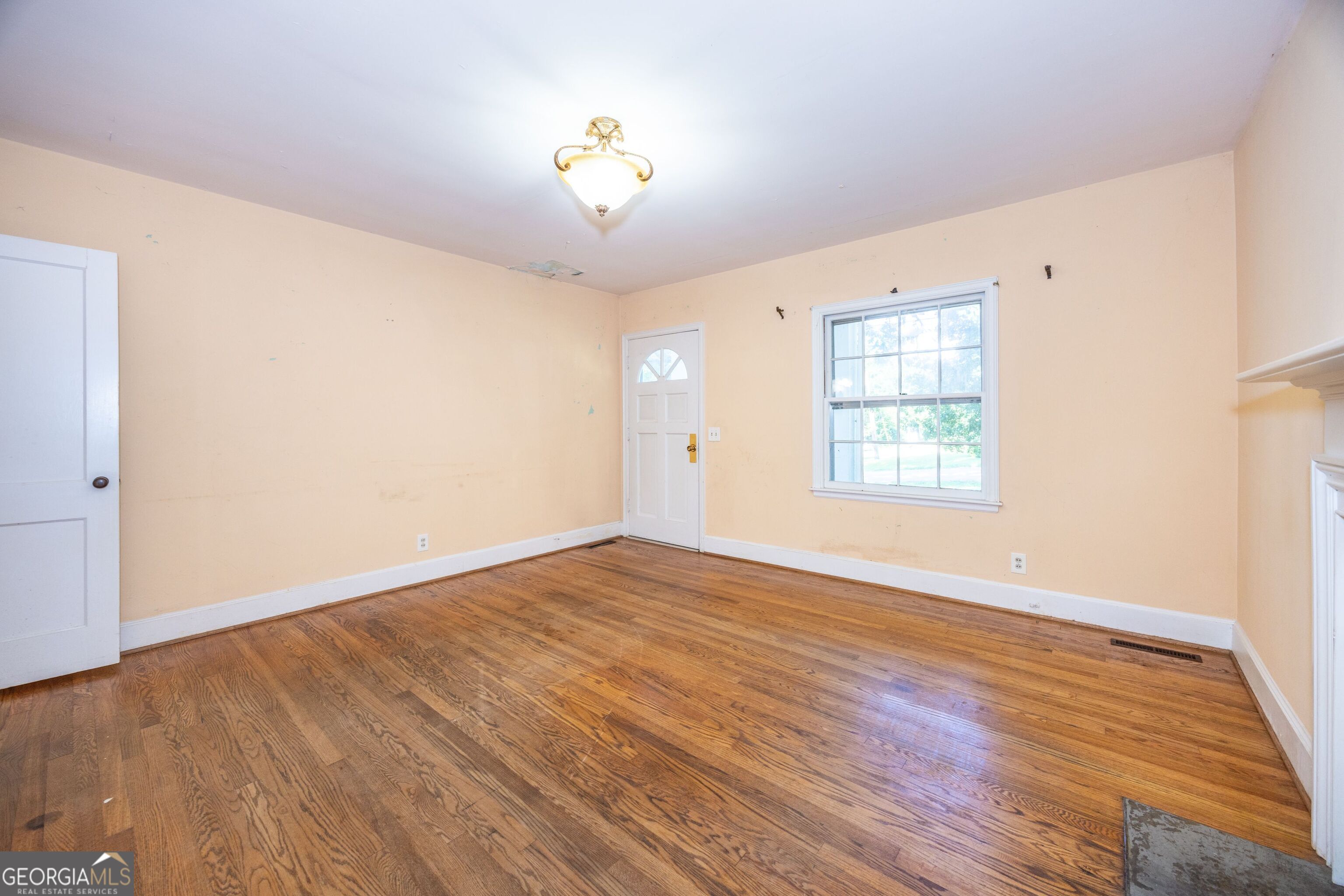 303 Georgianna Street Property Photo 17