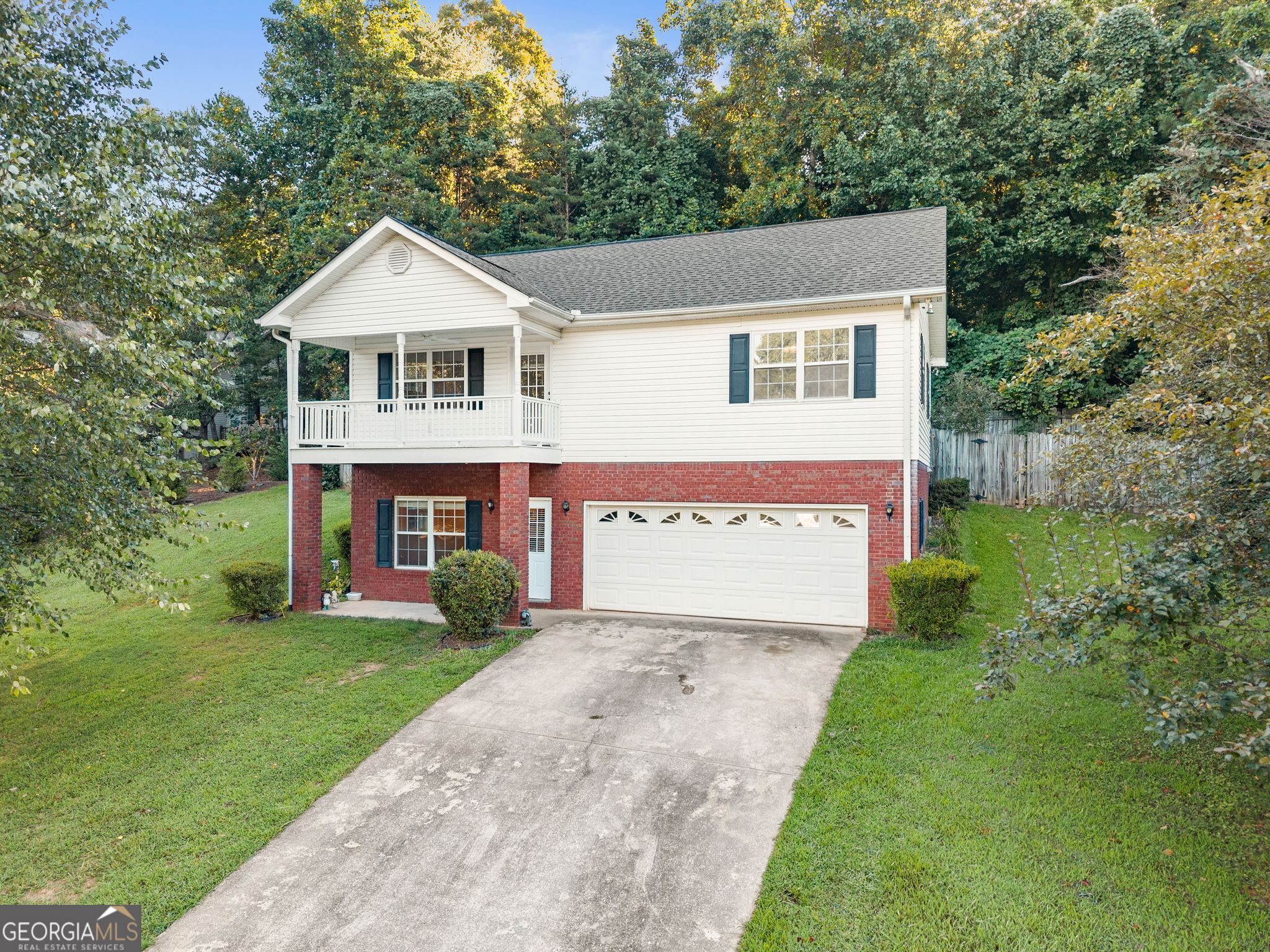 35 Clara Bell Drive Property Photo 1