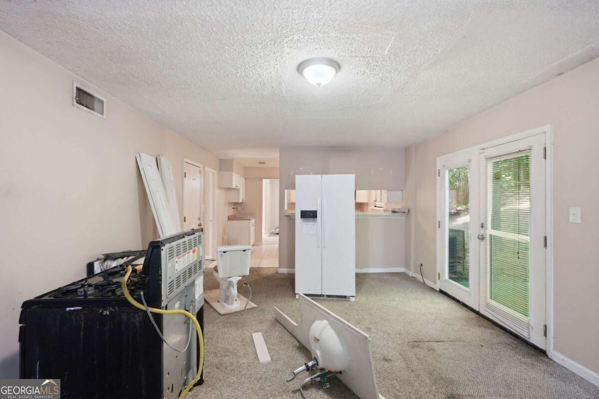 1001 Chapman Lane Property Photo 16