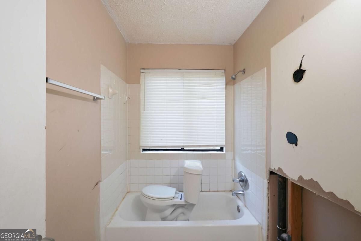 1001 Chapman Lane Property Photo 28