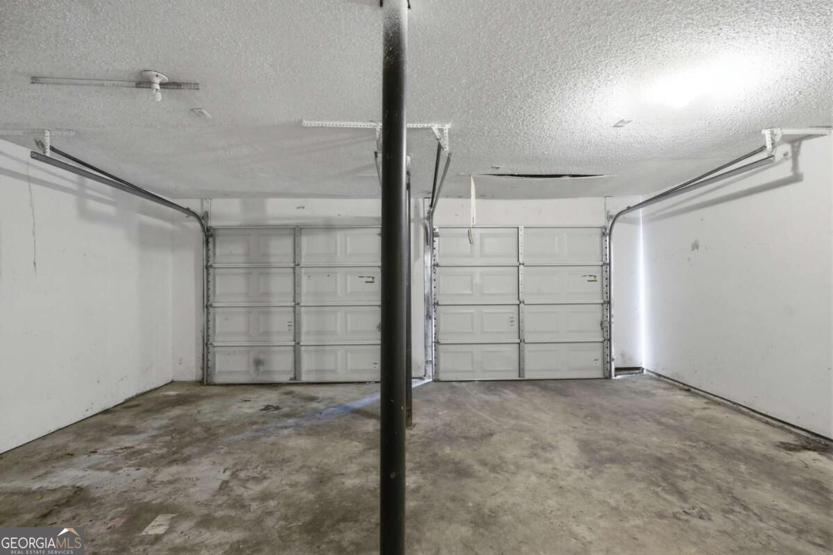 1001 Chapman Lane Property Photo 33