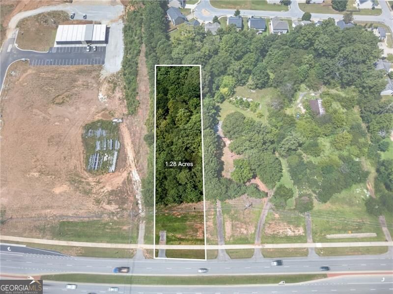 00 Bill Carruth Parkway Property Photo 1