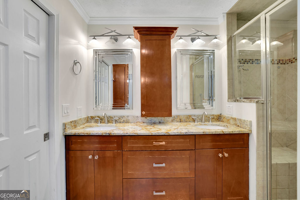 1677 Heritage Drive Property Photo 6