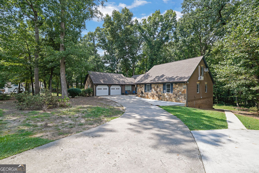 1677 Heritage Drive Property Photo 8