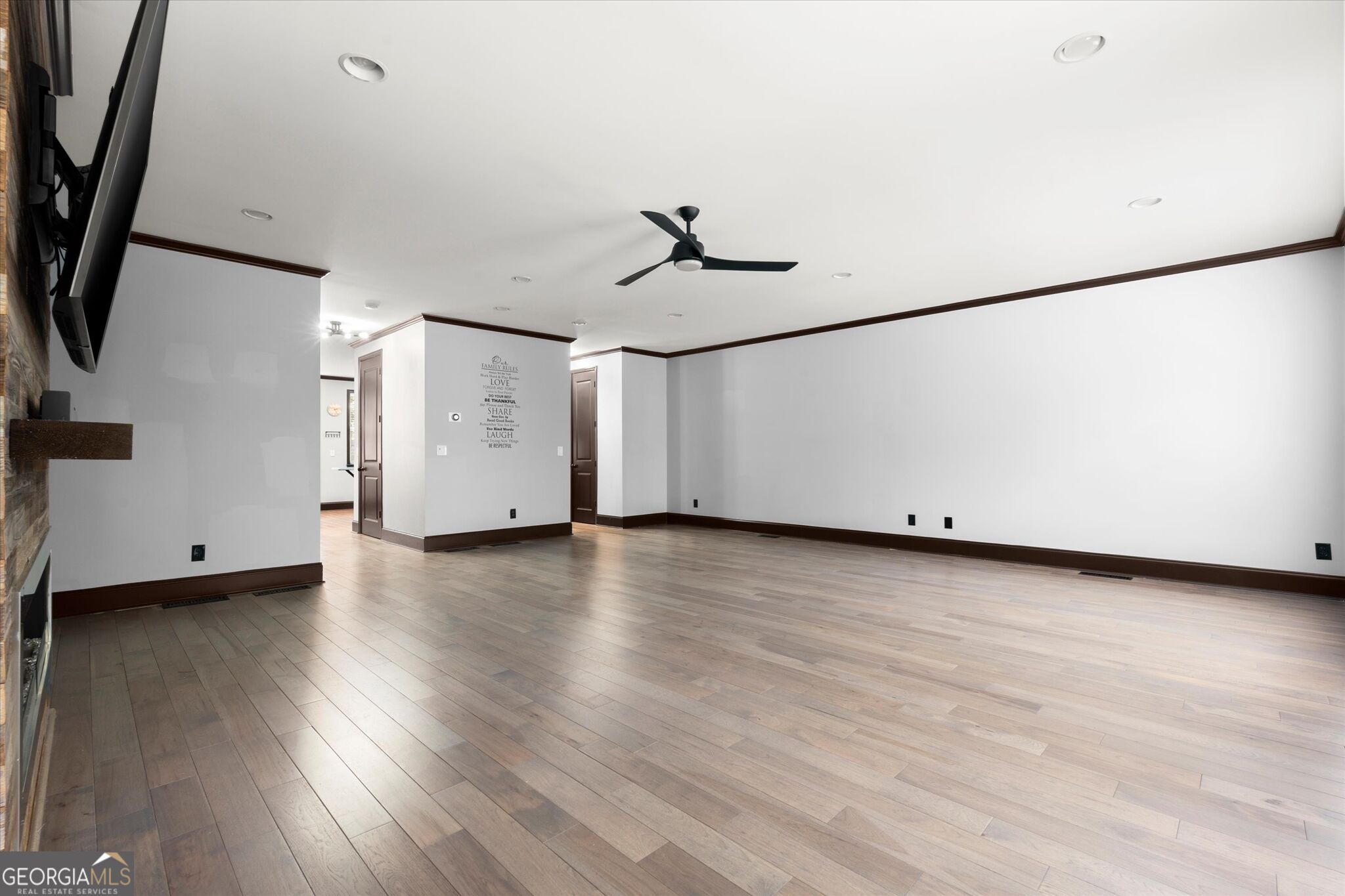 5583 Julian Place Property Photo 17