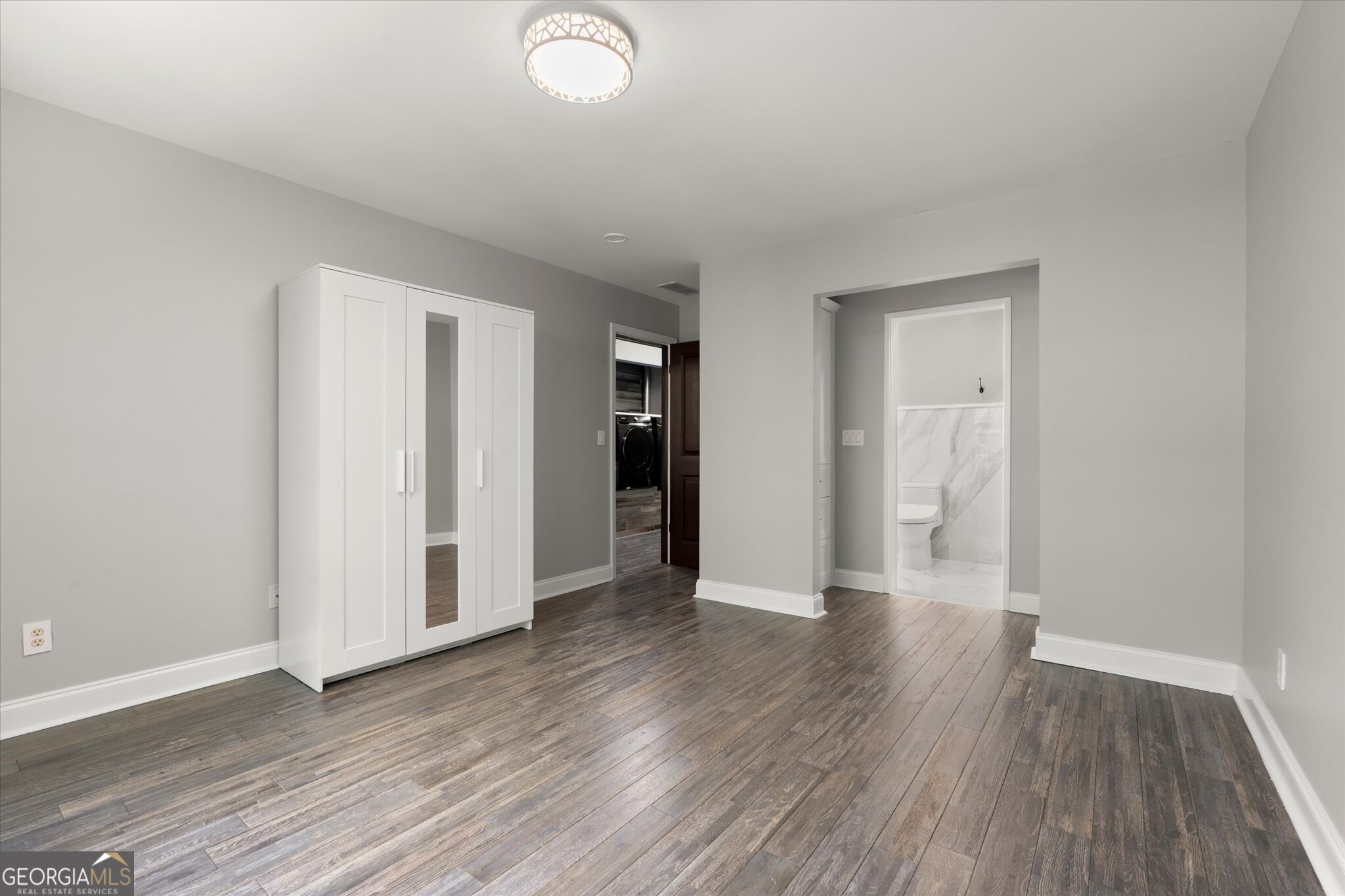 5583 Julian Place Property Photo 28