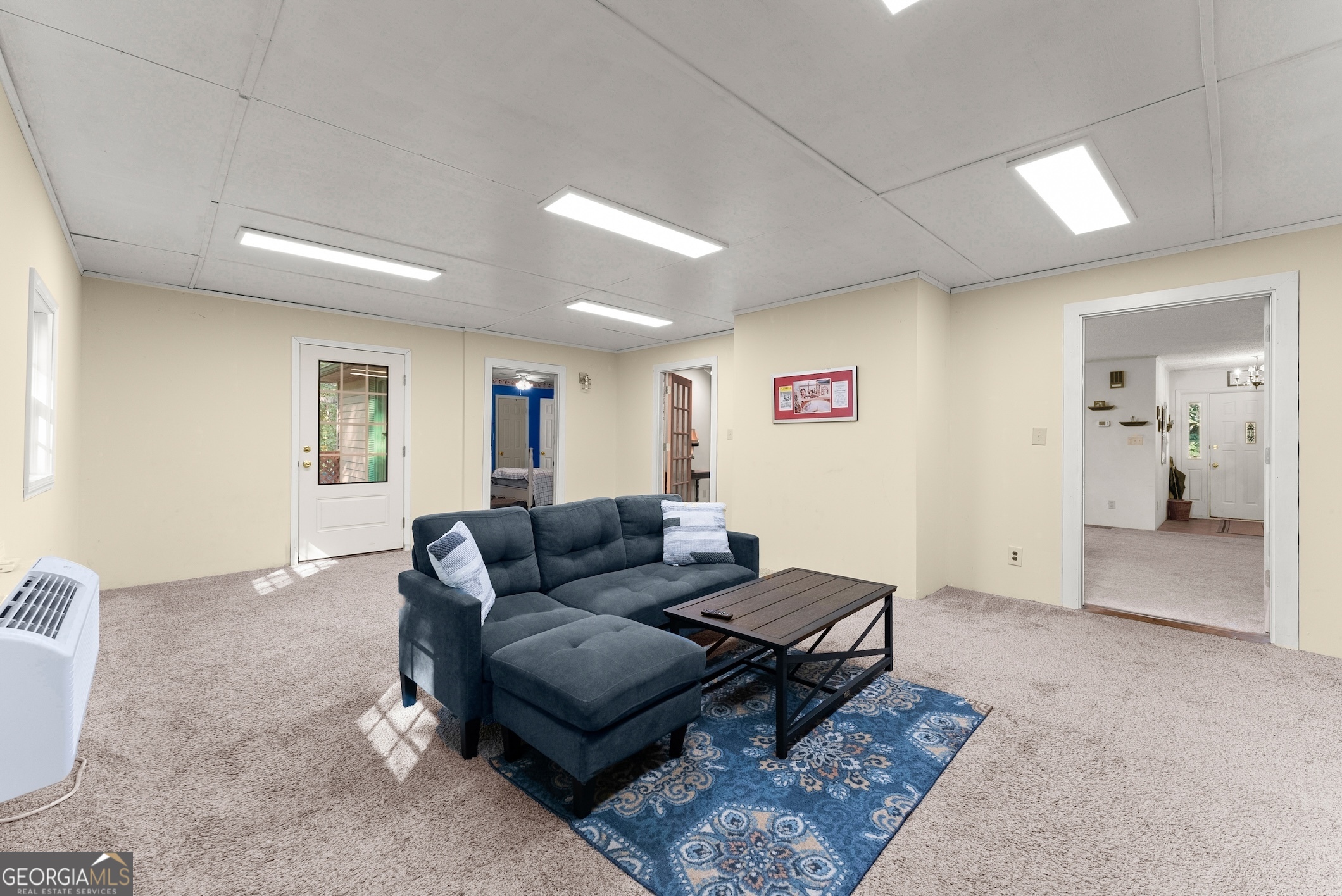 350 Old River Road Property Photo 17