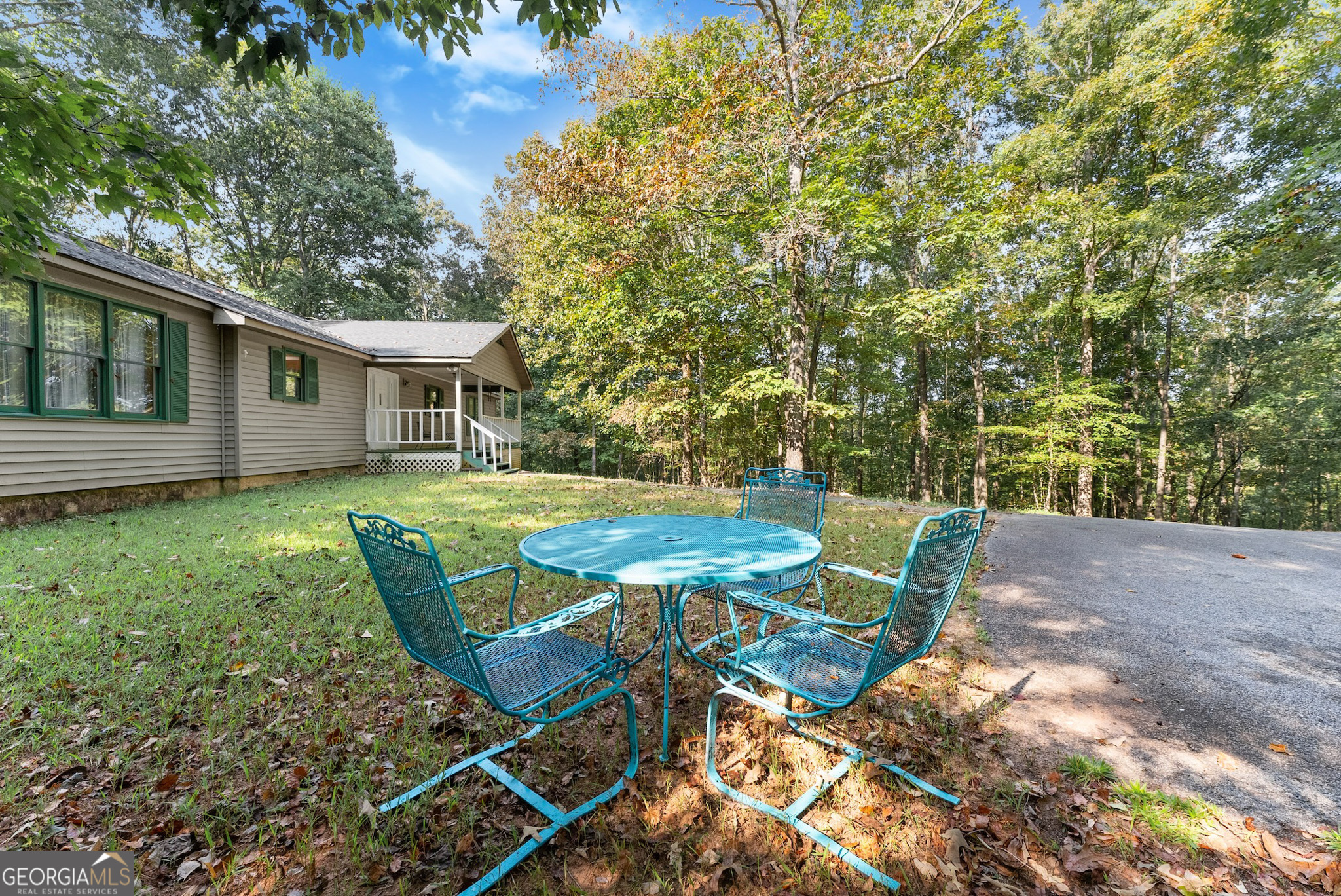 350 Old River Road Property Photo 41