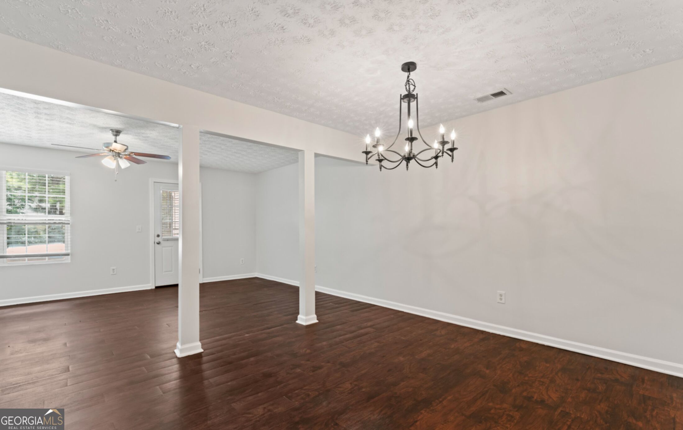 5619 Union Pointe Drive Property Photo 7