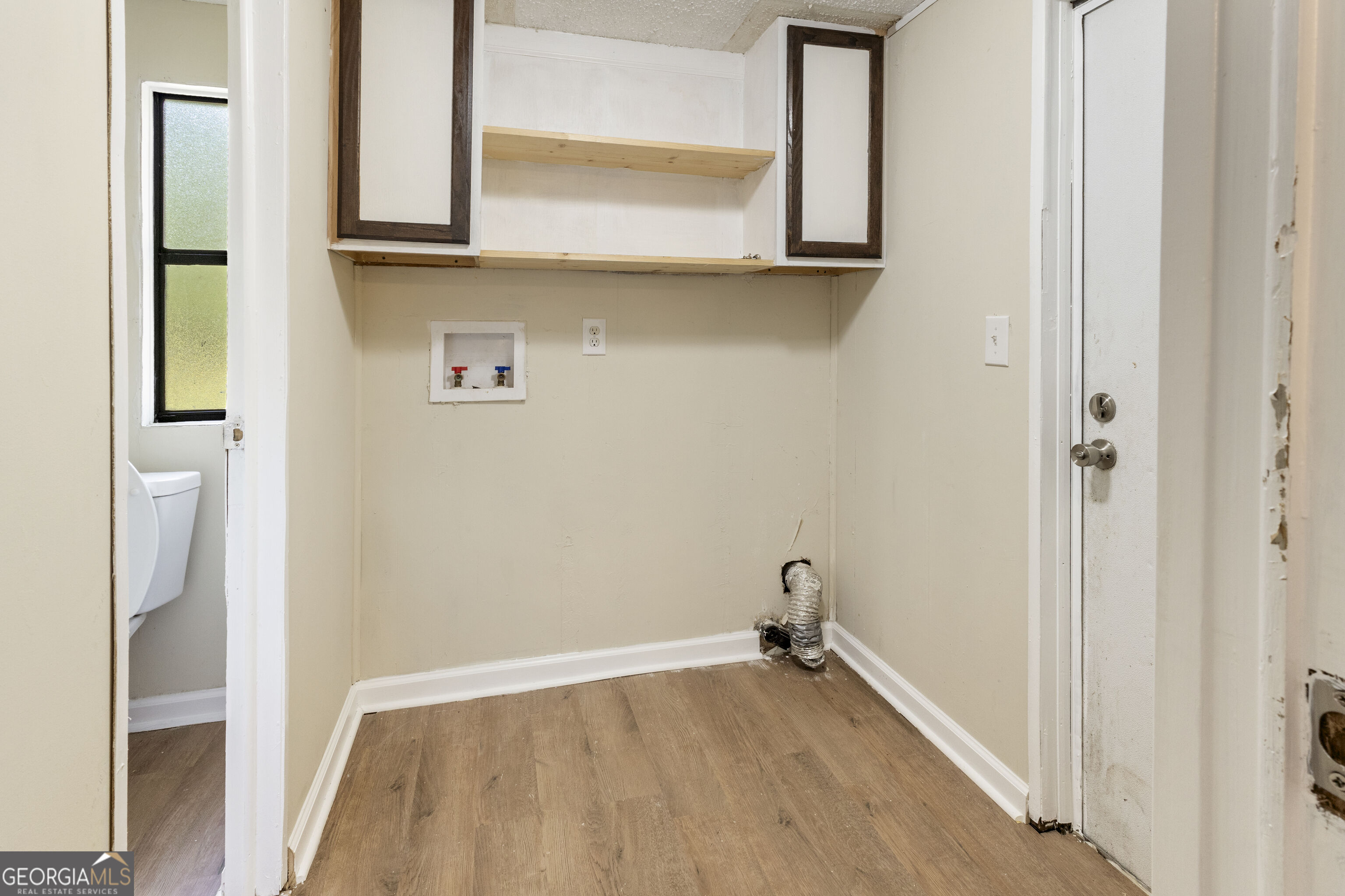 165 Giles Circle Property Photo 10