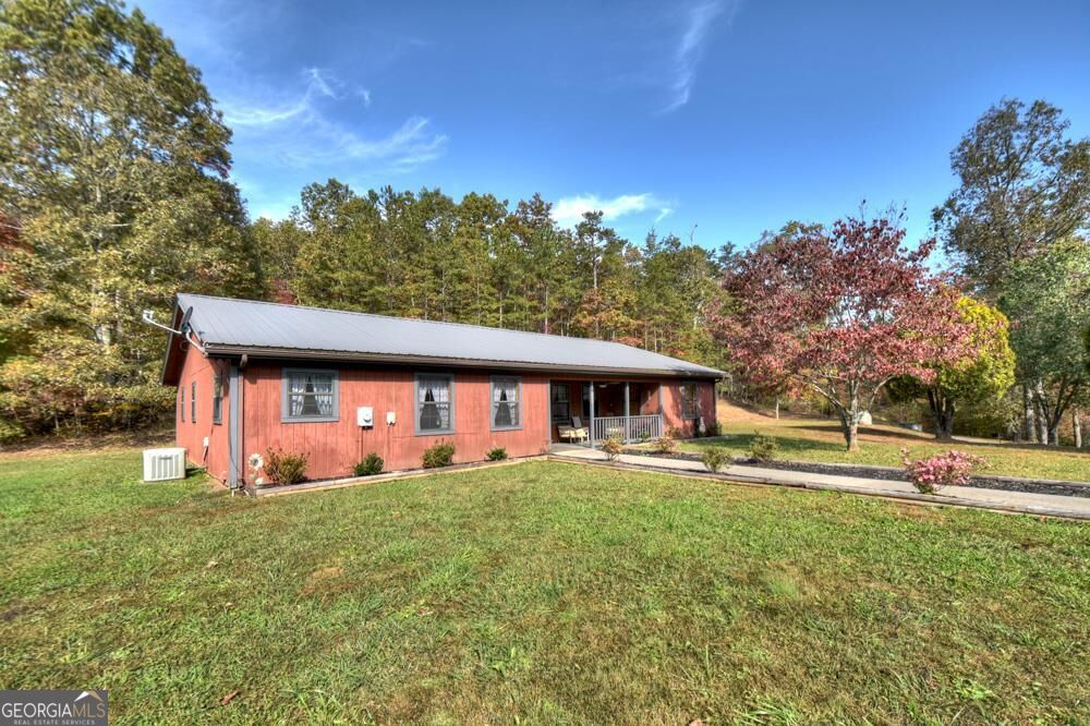 160 Moores Road Property Photo 1