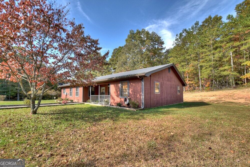 160 Moores Road Property Photo 7