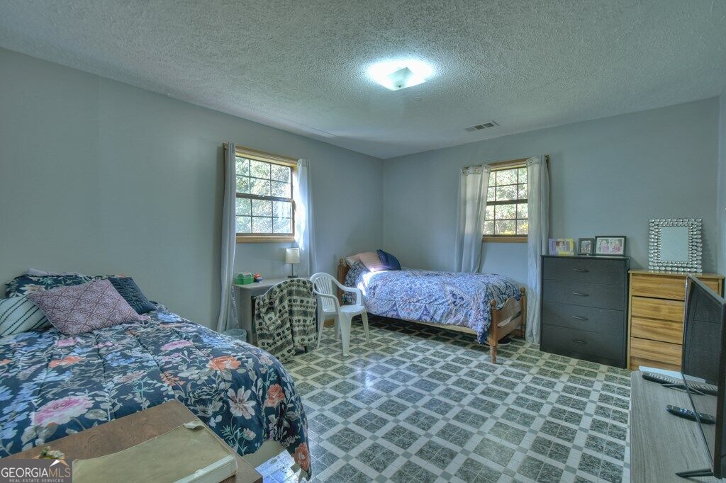 160 Moores Road Property Photo 38