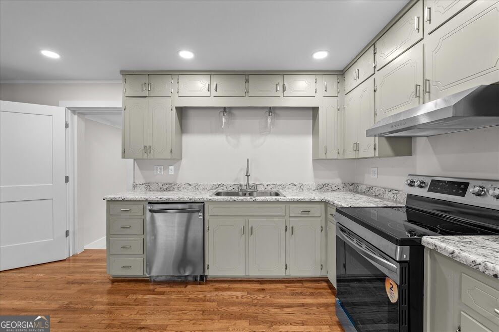 227 Bennett Street Property Photo 13