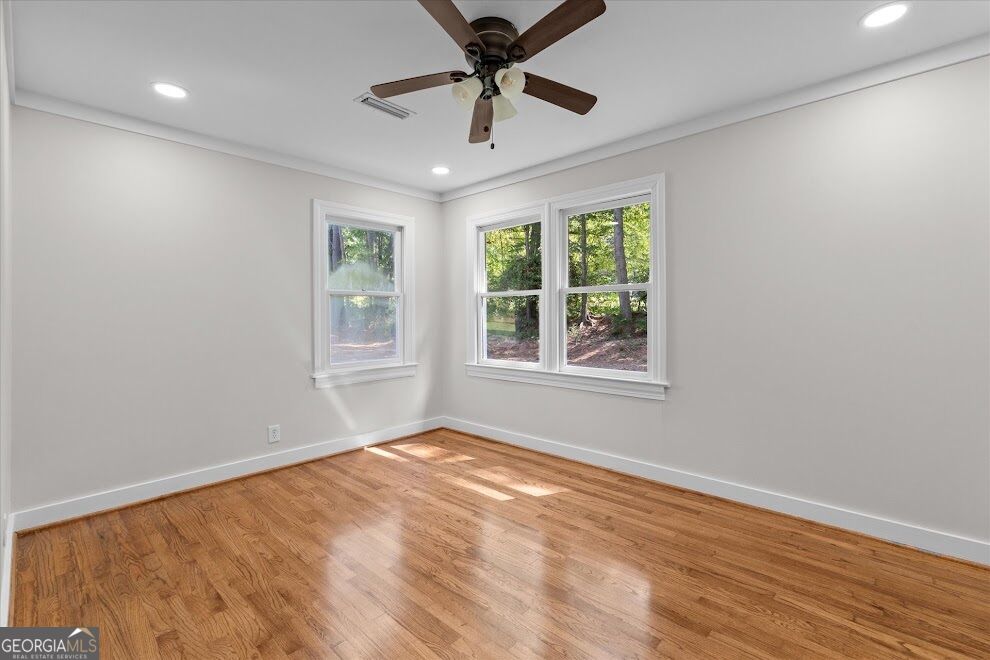 227 Bennett Street Property Photo 28
