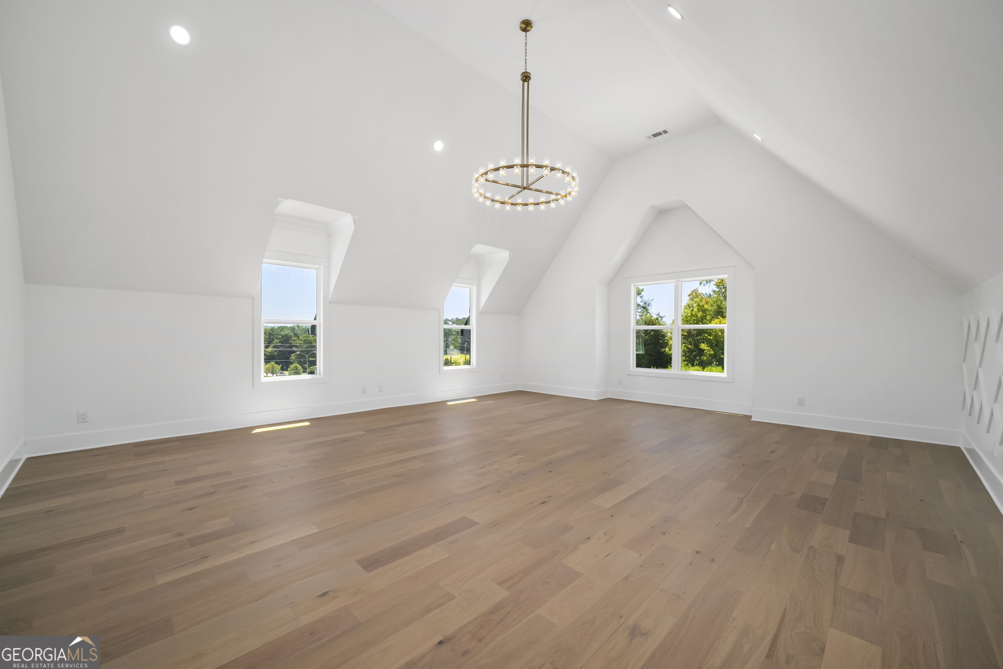 403 Thunder Road Property Photo 59