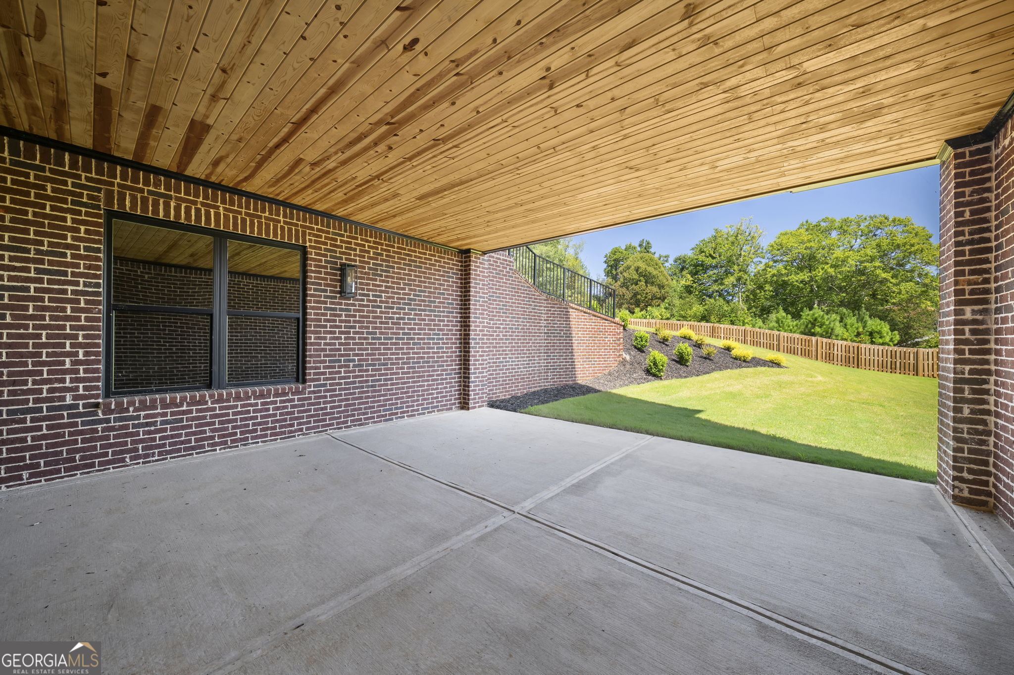 403 Thunder Road Property Photo 64