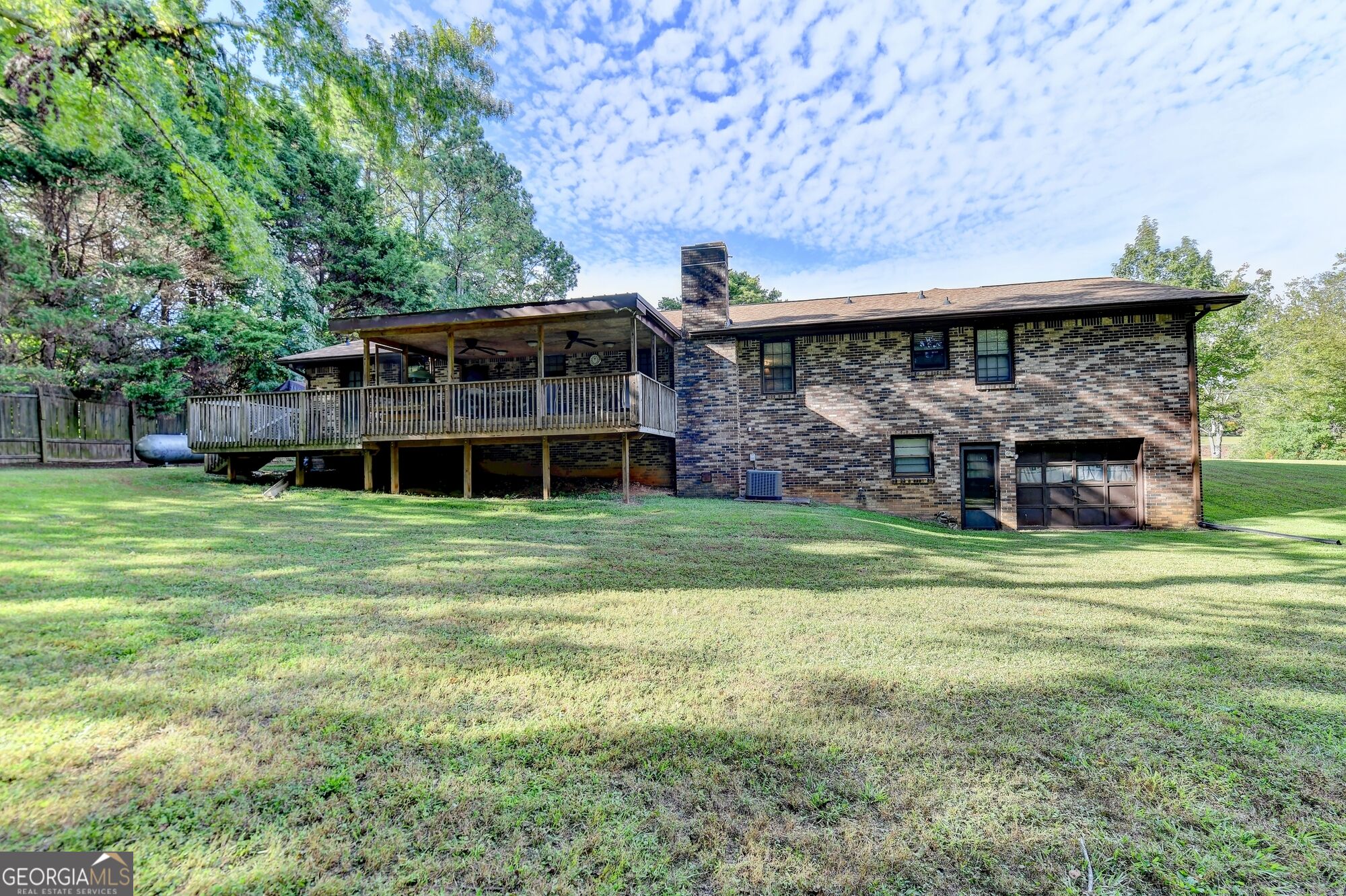 5680 Abbotts Bridge Road Property Photo 18