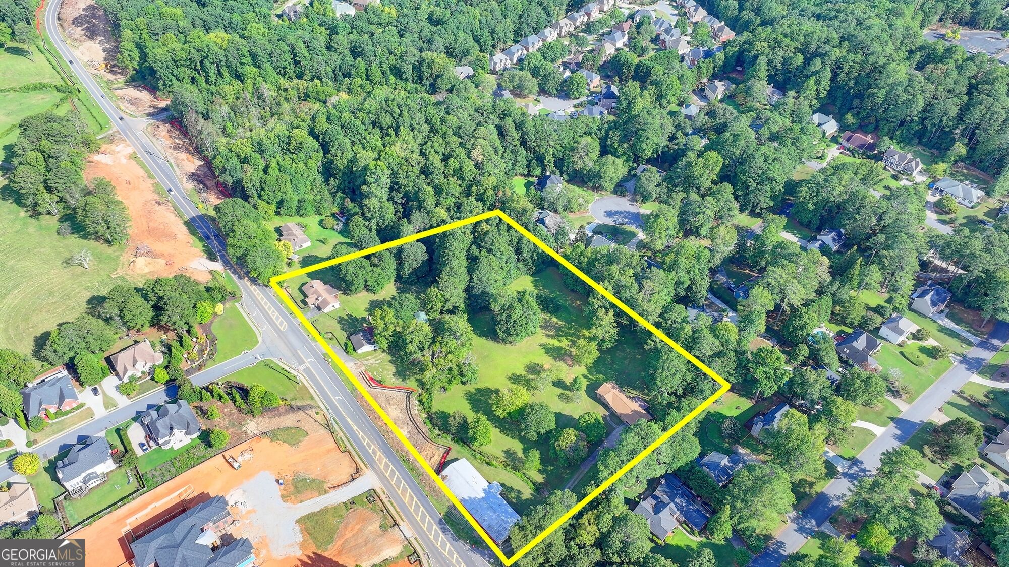 5680 Abbotts Bridge Road Property Photo 22