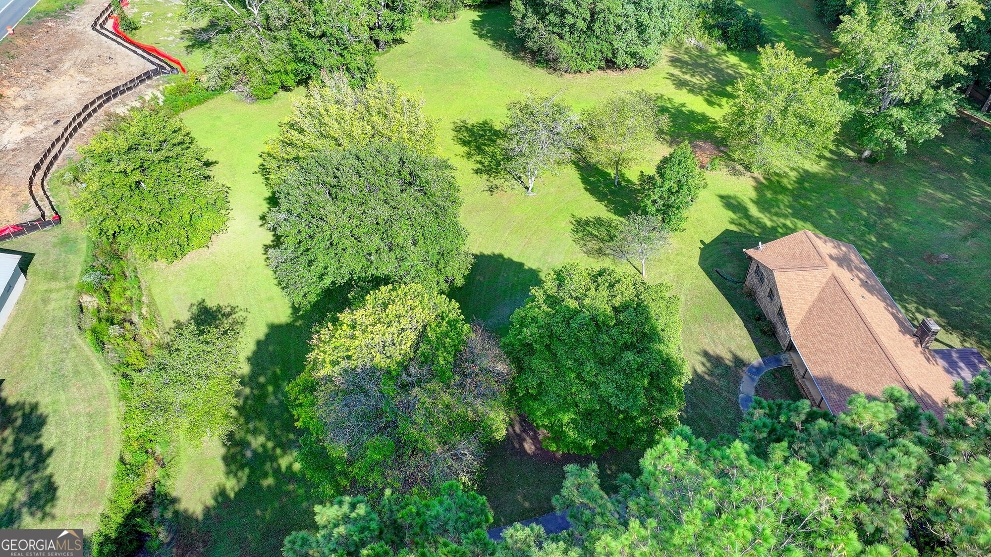 5680 Abbotts Bridge Road Property Photo 26