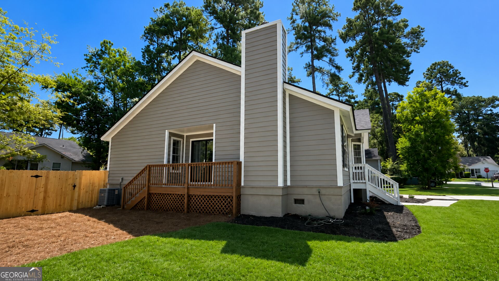 106 Huckleberry Court Property Photo 4