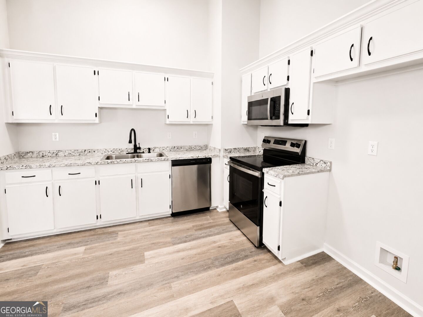 106 Huckleberry Court Property Photo 28