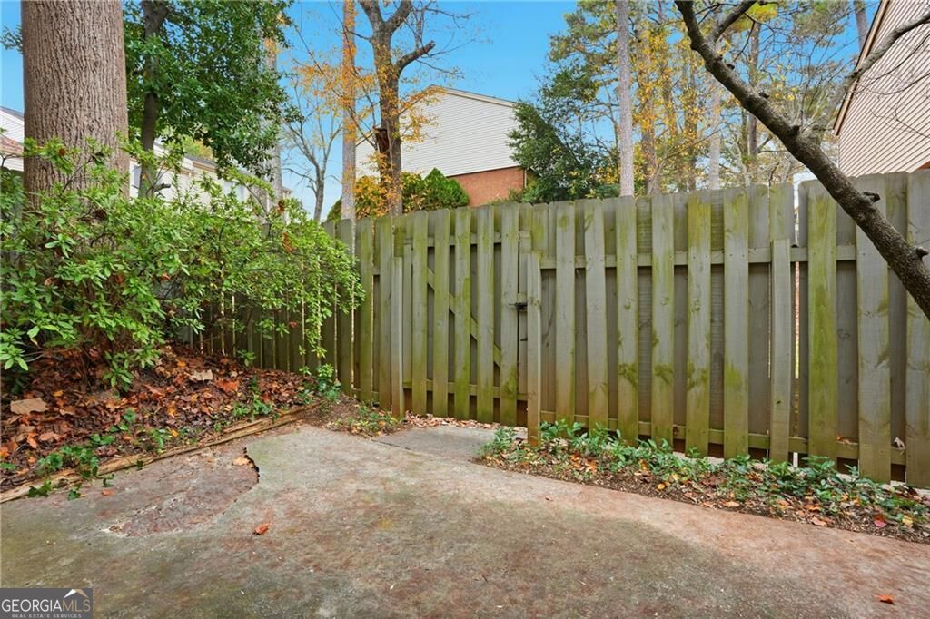 3320 Northcrest Road Property Photo 25