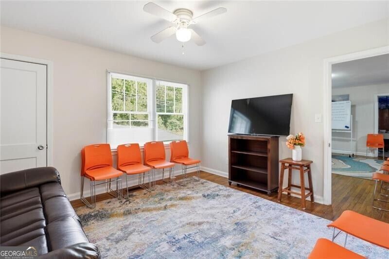 6220 Oakdale Road Se Property Photo 17