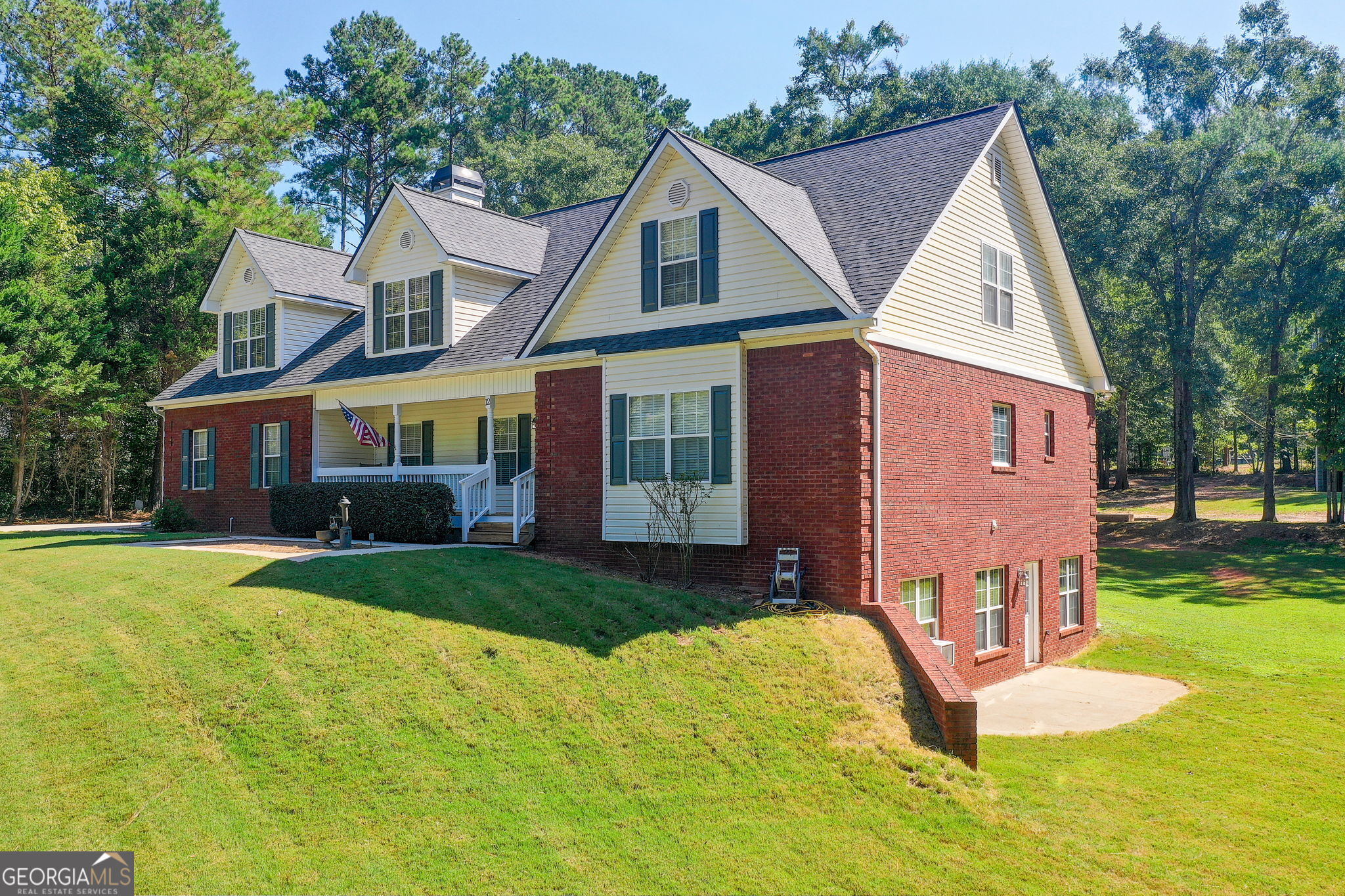 12 Dry Pond Road Property Photo 3