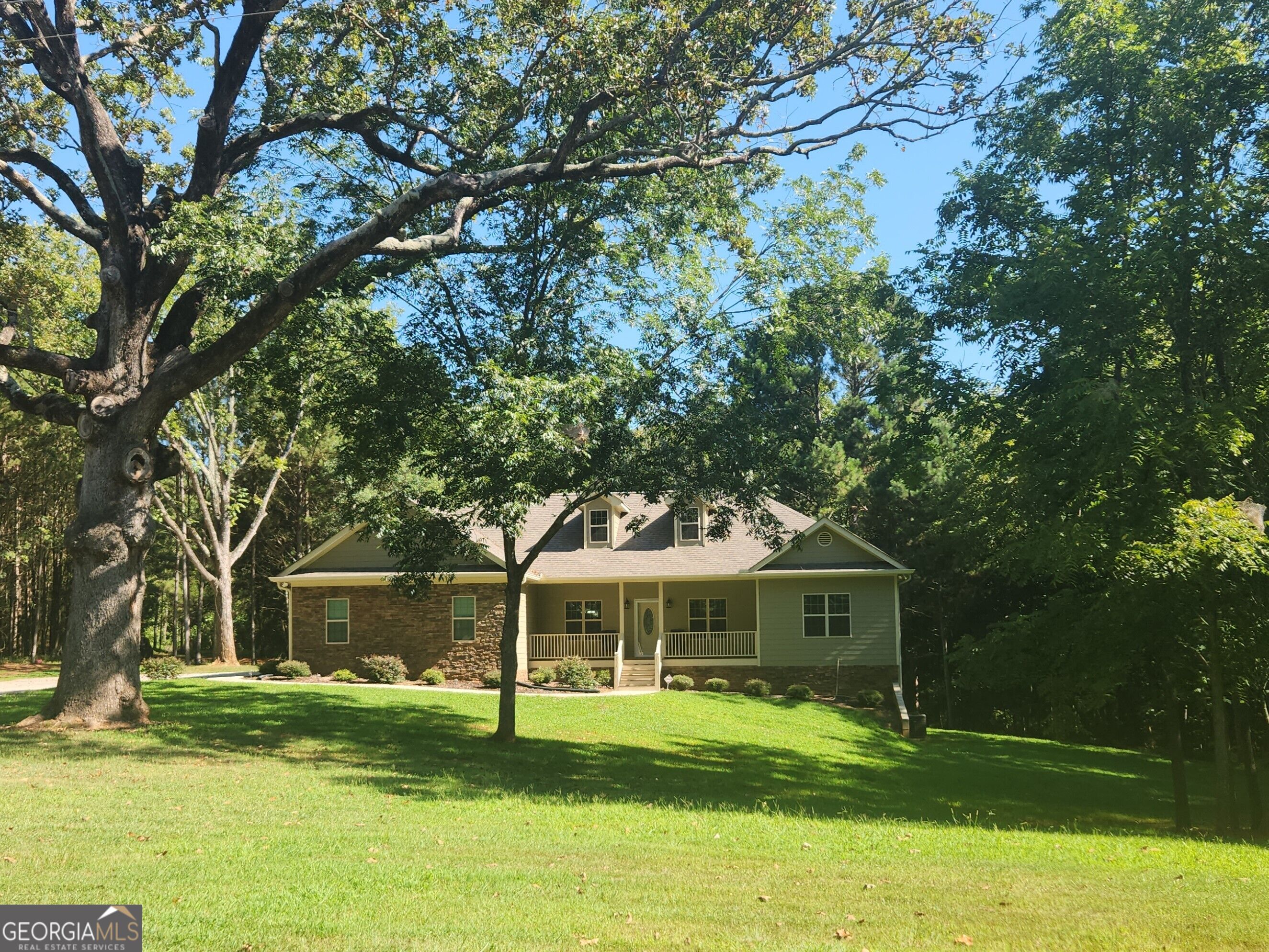 2450 Highway 198 Property Photo 1