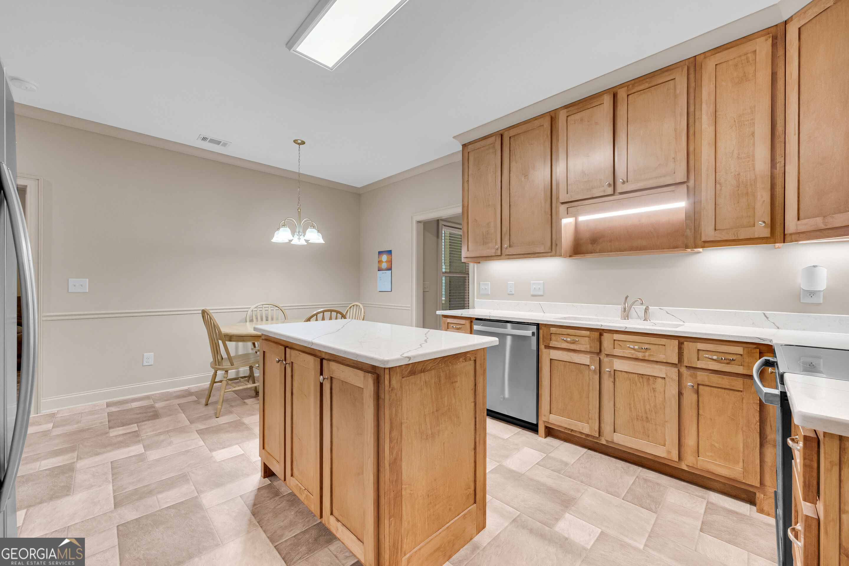 2450 Highway 198 Property Photo 10