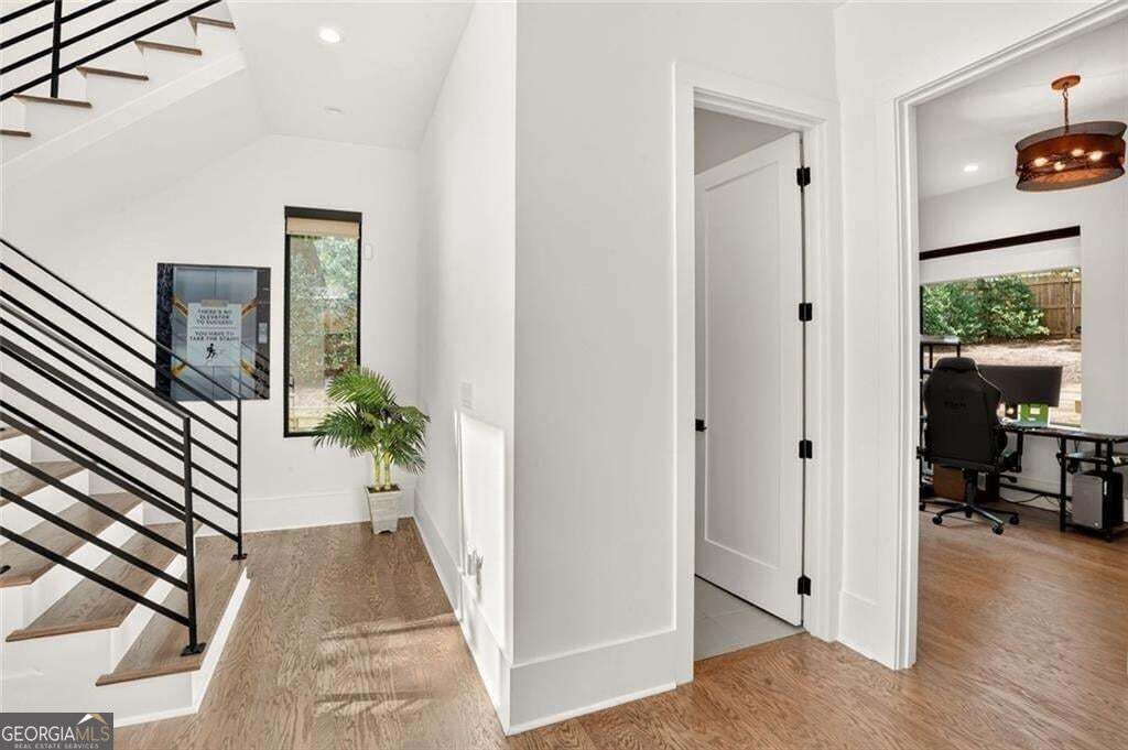 1192 Bernadette Lane Ne Property Photo 18