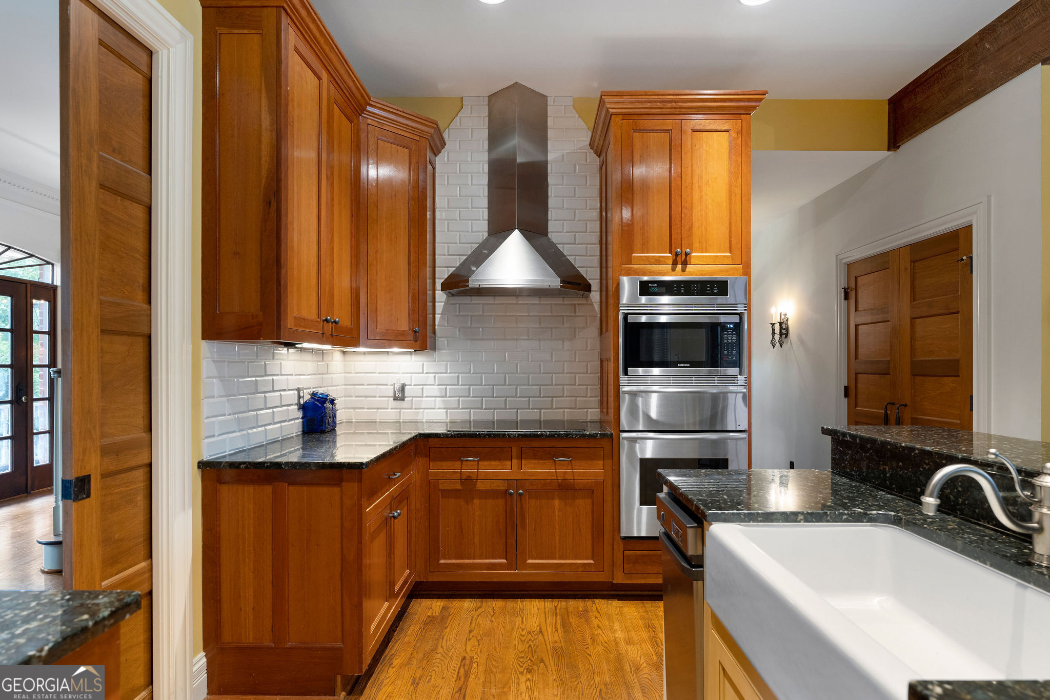 75 Rivercreek Crossing Property Photo 16
